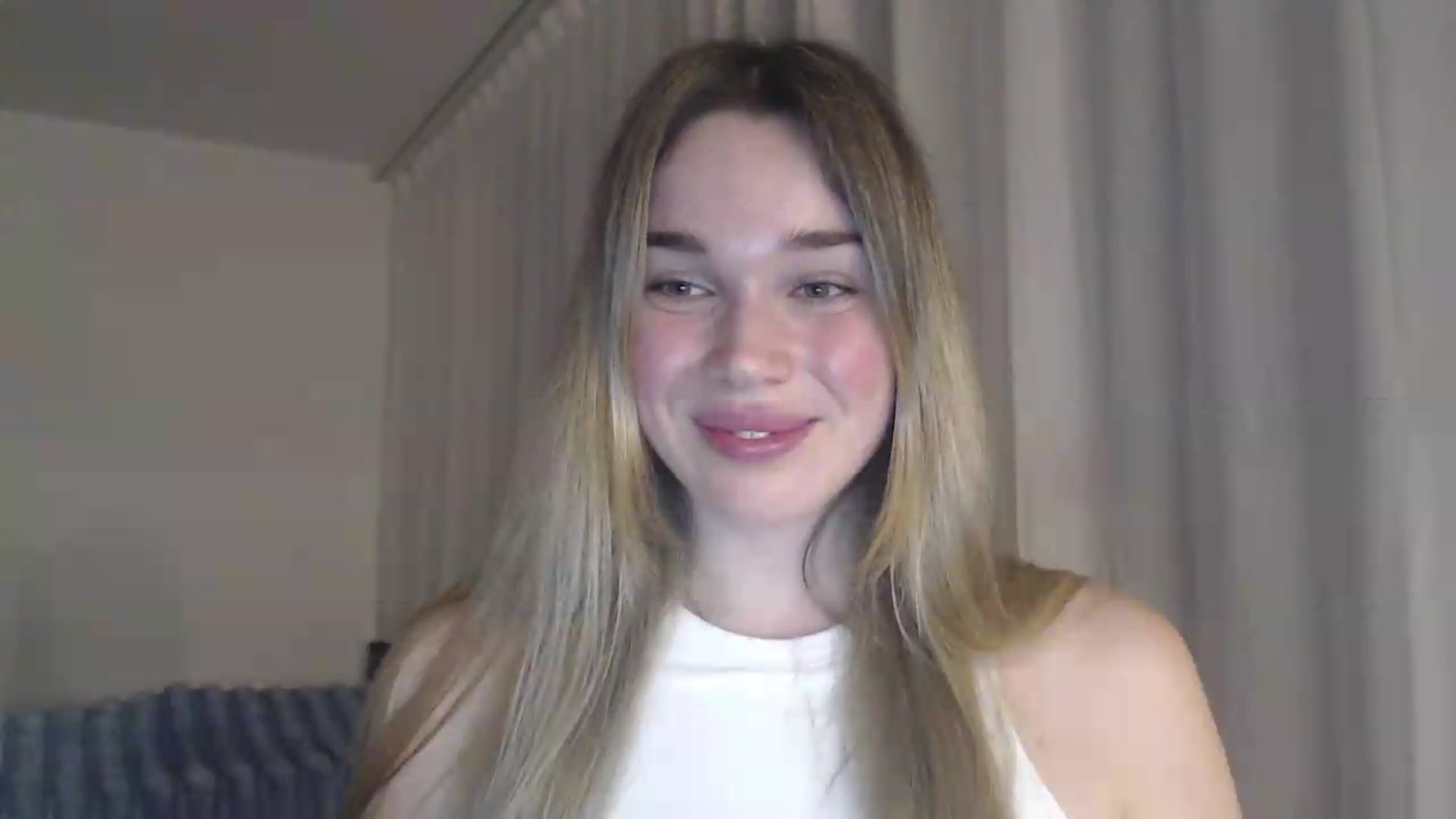 Gallery image thumbnail from Ooh_Cassie's myfreecams stream on, 06/09/2026, 21:02 image 11 of 20