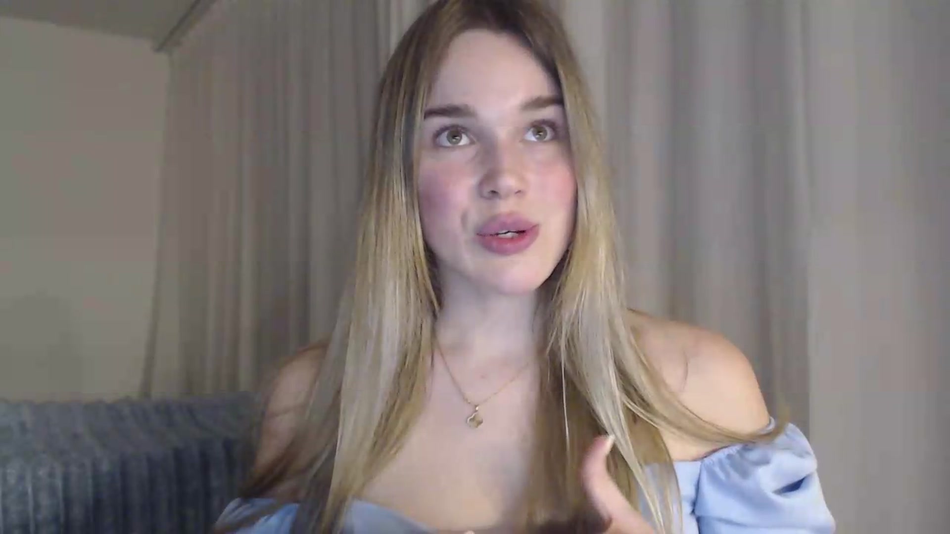 Gallery image thumbnail from Ooh_Cassie's myfreecams stream on, 06/11/2026, 22:35 image 2 of 20