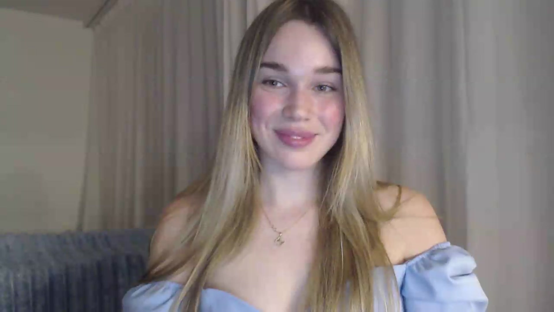 Gallery image thumbnail from Ooh_Cassie's myfreecams stream on, 06/11/2026, 22:35 image 3 of 20