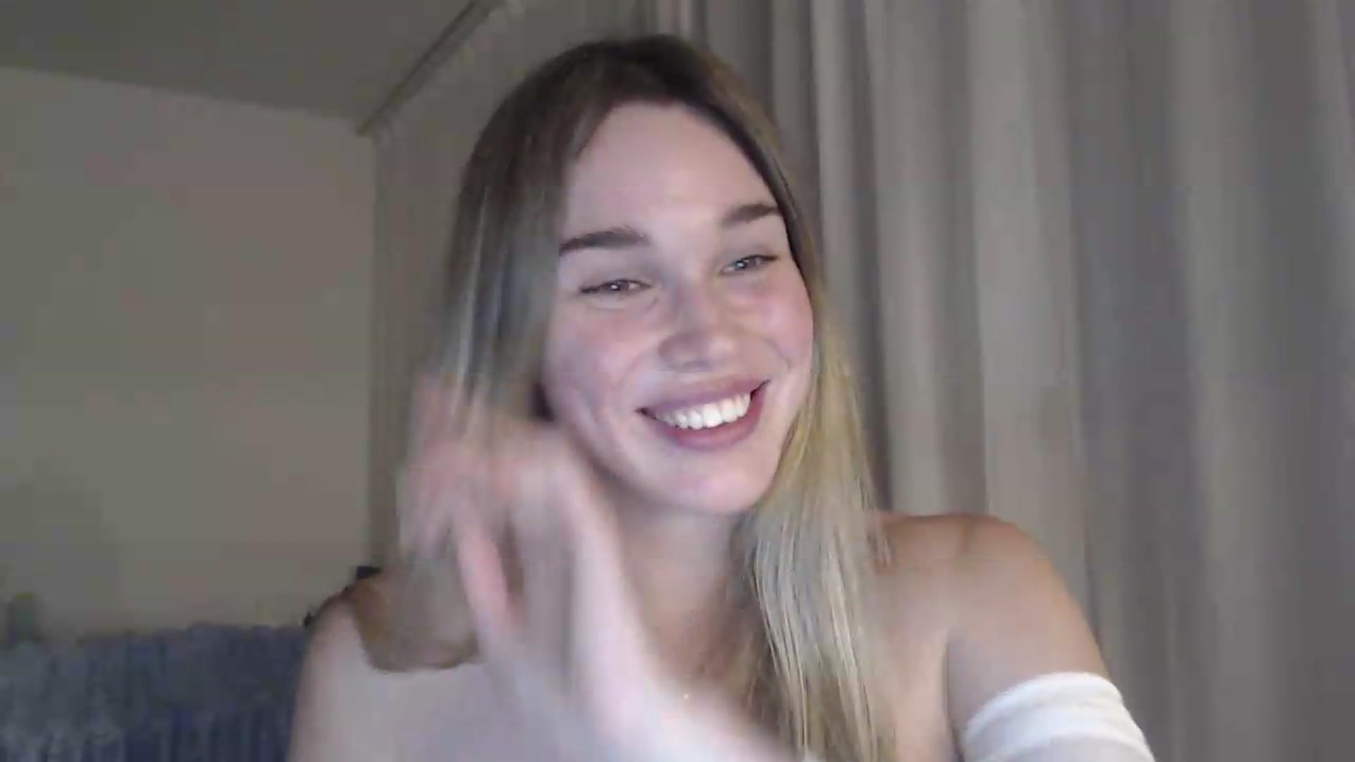 Gallery image thumbnail from Ooh_Cassie's myfreecams stream on, 06/13/2026, 21:59 image 12 of 20