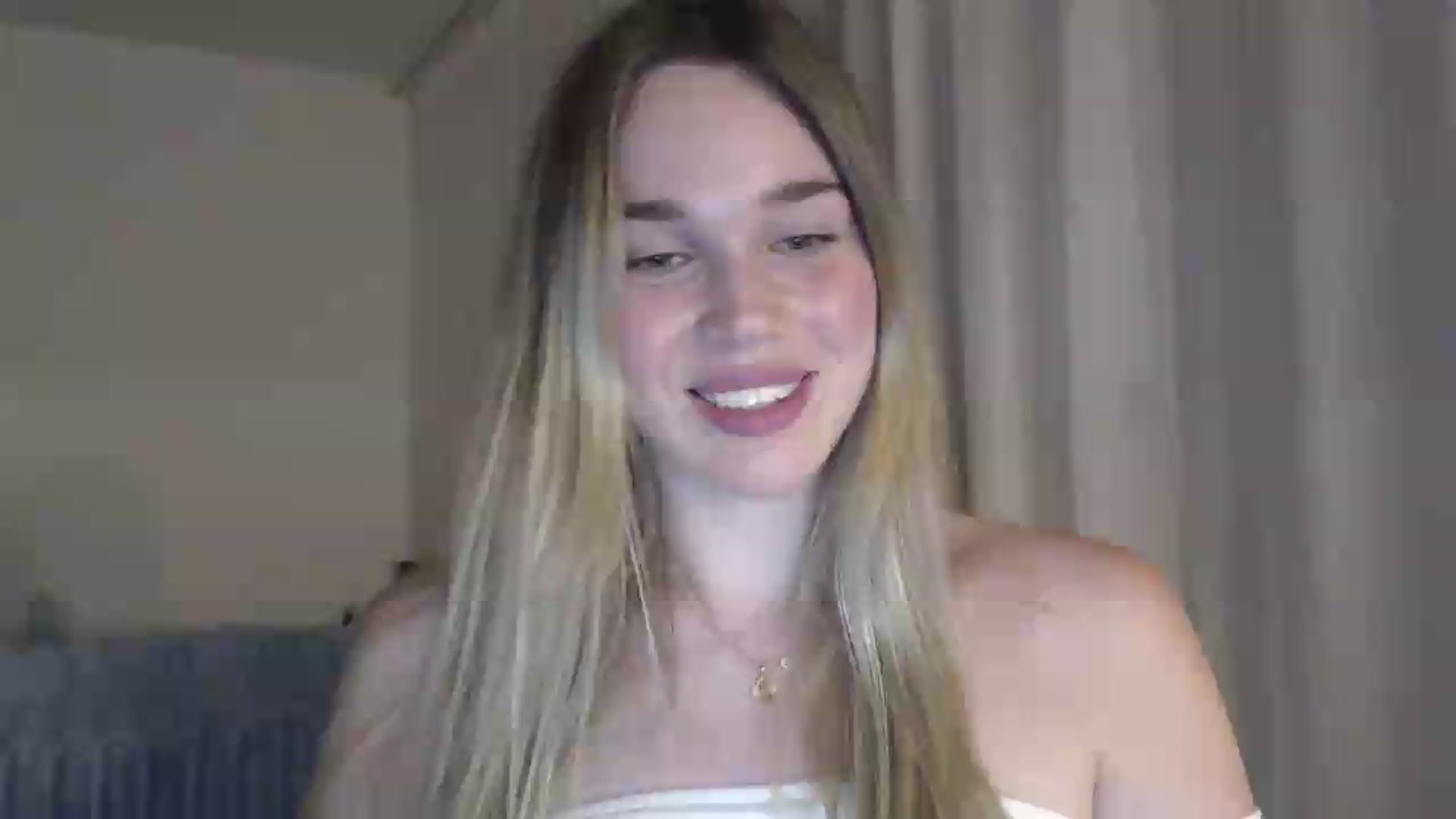 Gallery image thumbnail from Ooh_Cassie's myfreecams stream on, 06/13/2026, 21:59 image 11 of 20