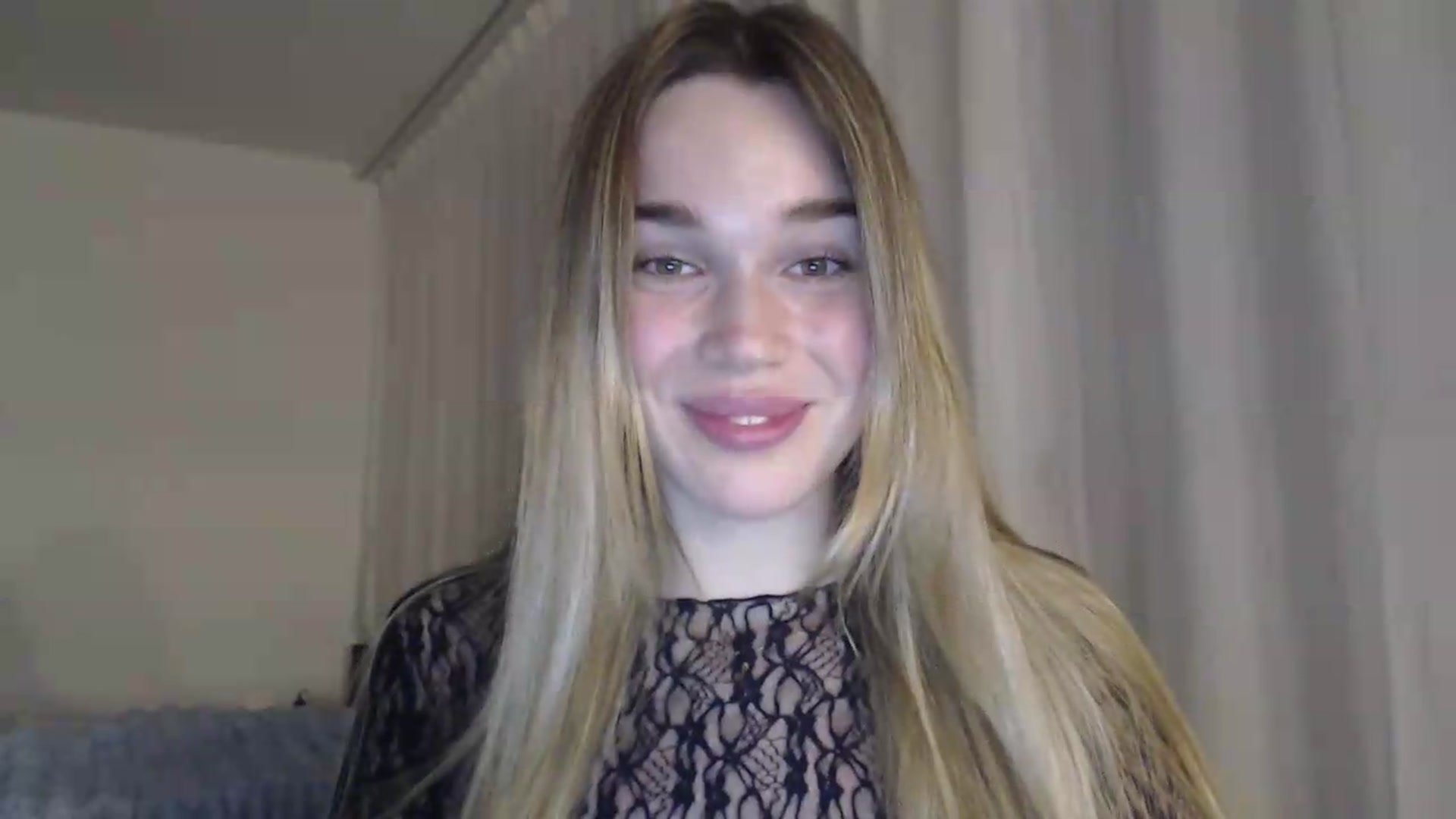 Gallery image thumbnail from Ooh_Cassie's myfreecams stream on, 06/14/2026, 20:03 image 14 of 20