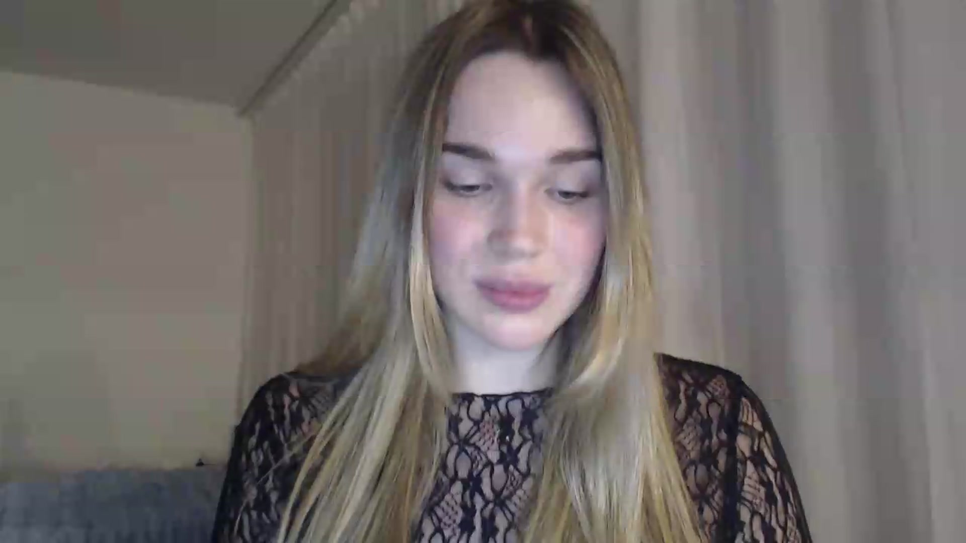 Gallery image thumbnail from Ooh_Cassie's myfreecams stream on, 06/14/2026, 20:03 image 9 of 20