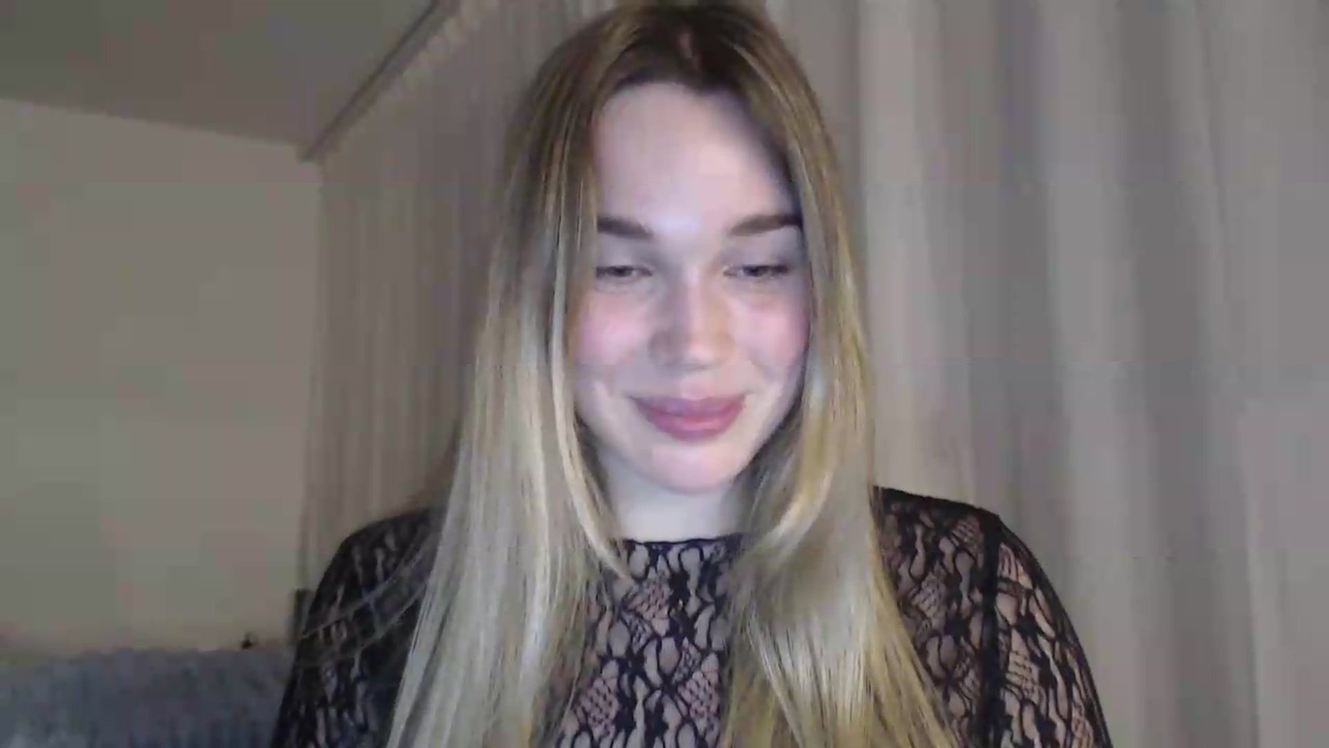 Gallery image thumbnail from Ooh_Cassie's myfreecams stream on, 06/14/2026, 20:03 image 4 of 20