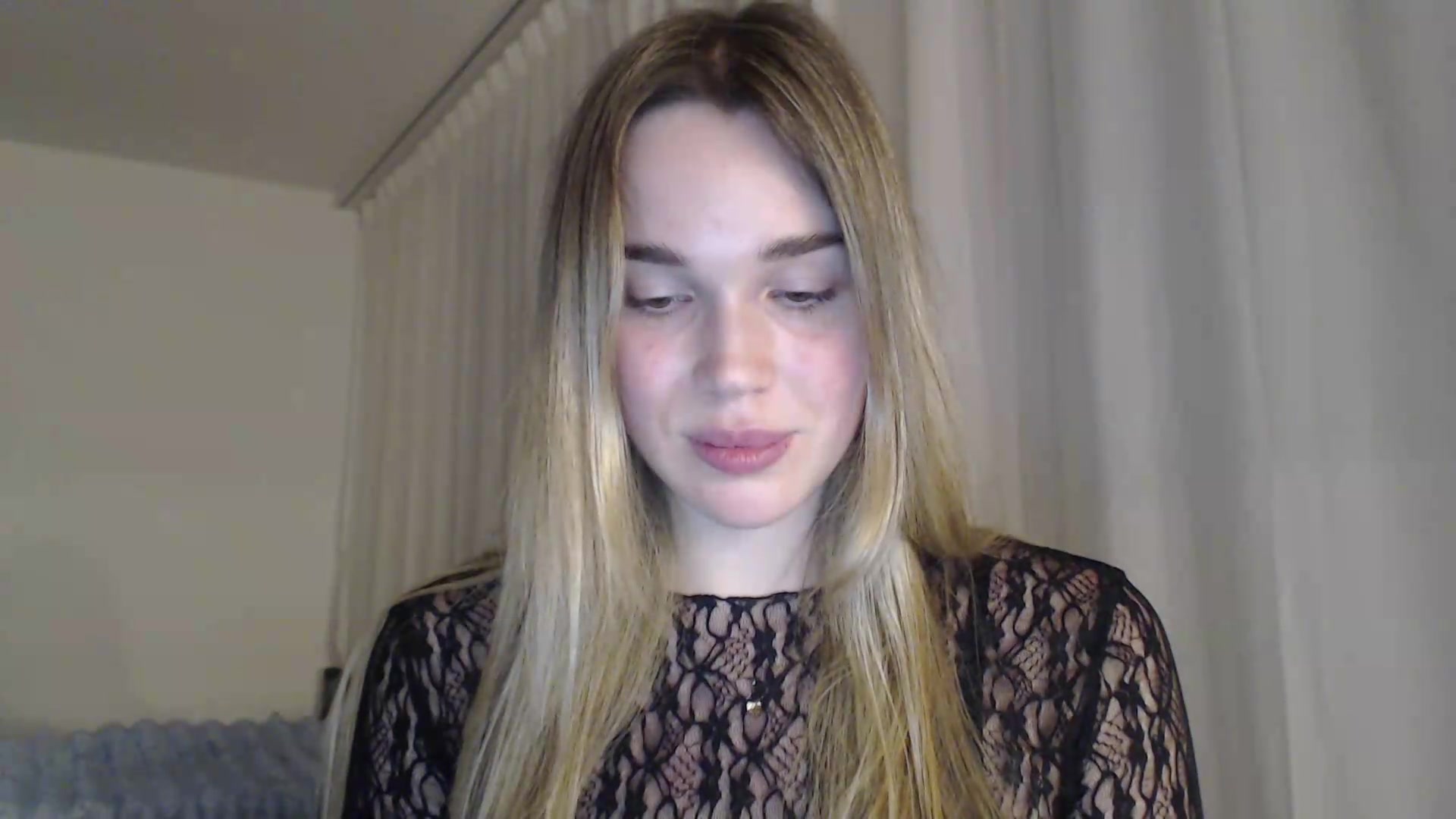 Gallery image thumbnail from Ooh_Cassie's myfreecams stream on, 06/14/2026, 21:45 image 20 of 20