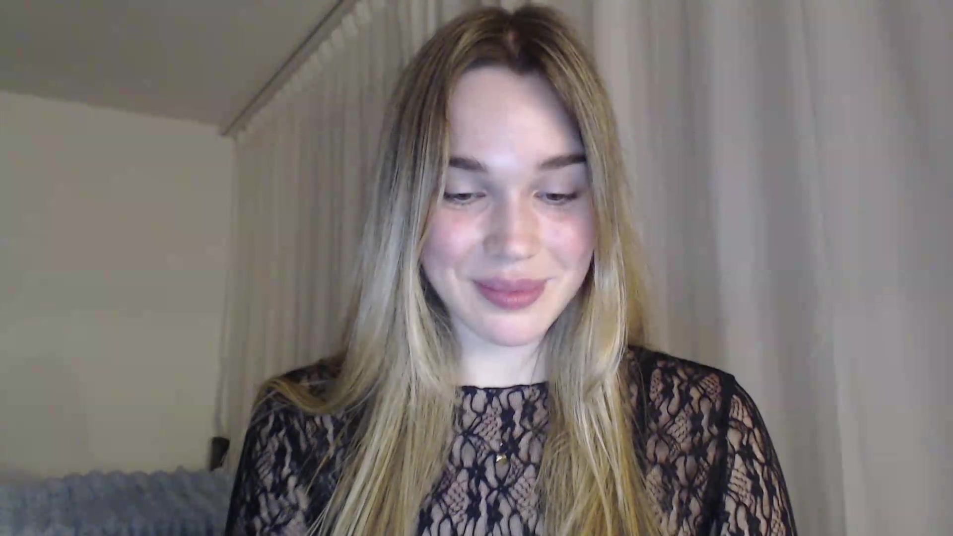 Gallery image thumbnail from Ooh_Cassie's myfreecams stream on, 06/14/2026, 21:45 image 19 of 20