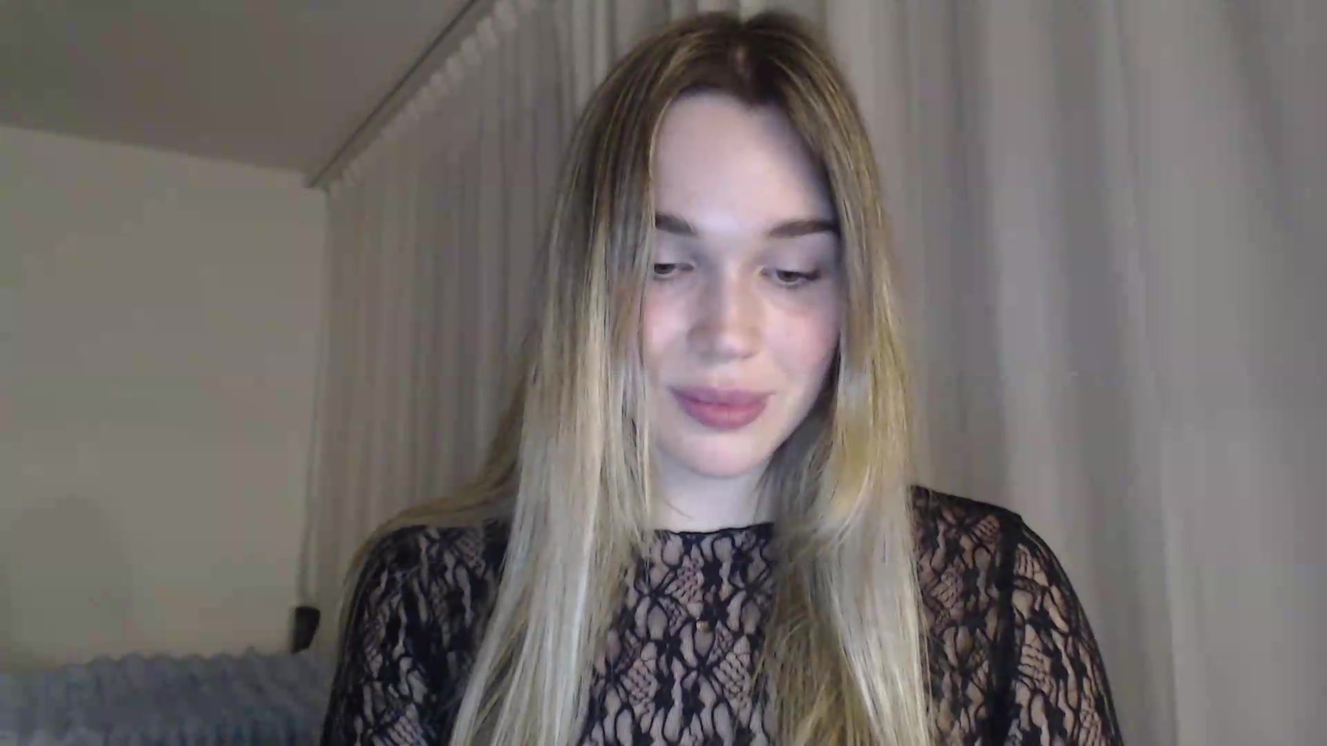 Gallery image thumbnail from Ooh_Cassie's myfreecams stream on, 06/14/2026, 21:45 image 17 of 20