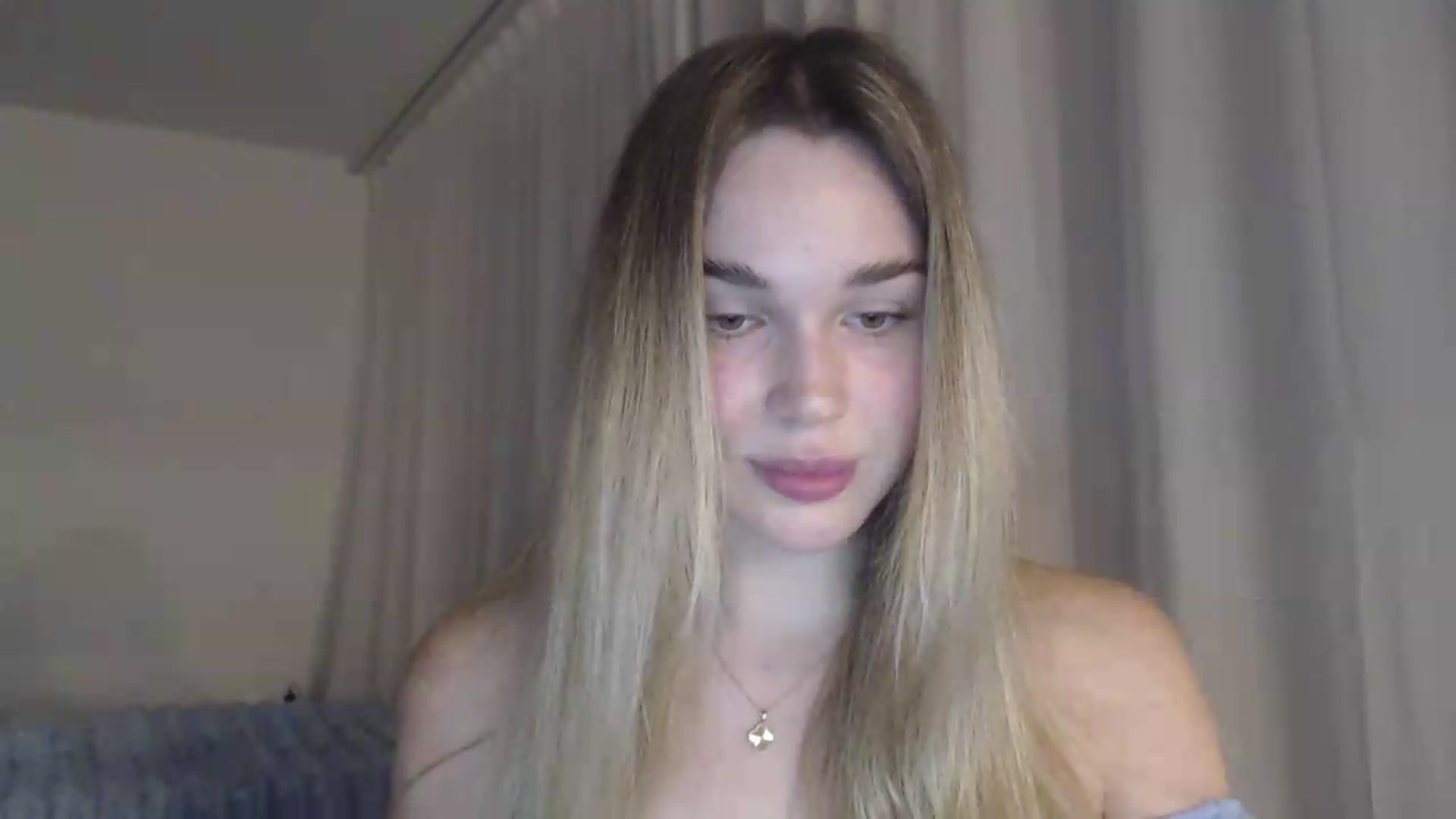 Gallery image thumbnail from Ooh_Cassie's myfreecams stream on, 06/15/2026, 20:07 image 12 of 20