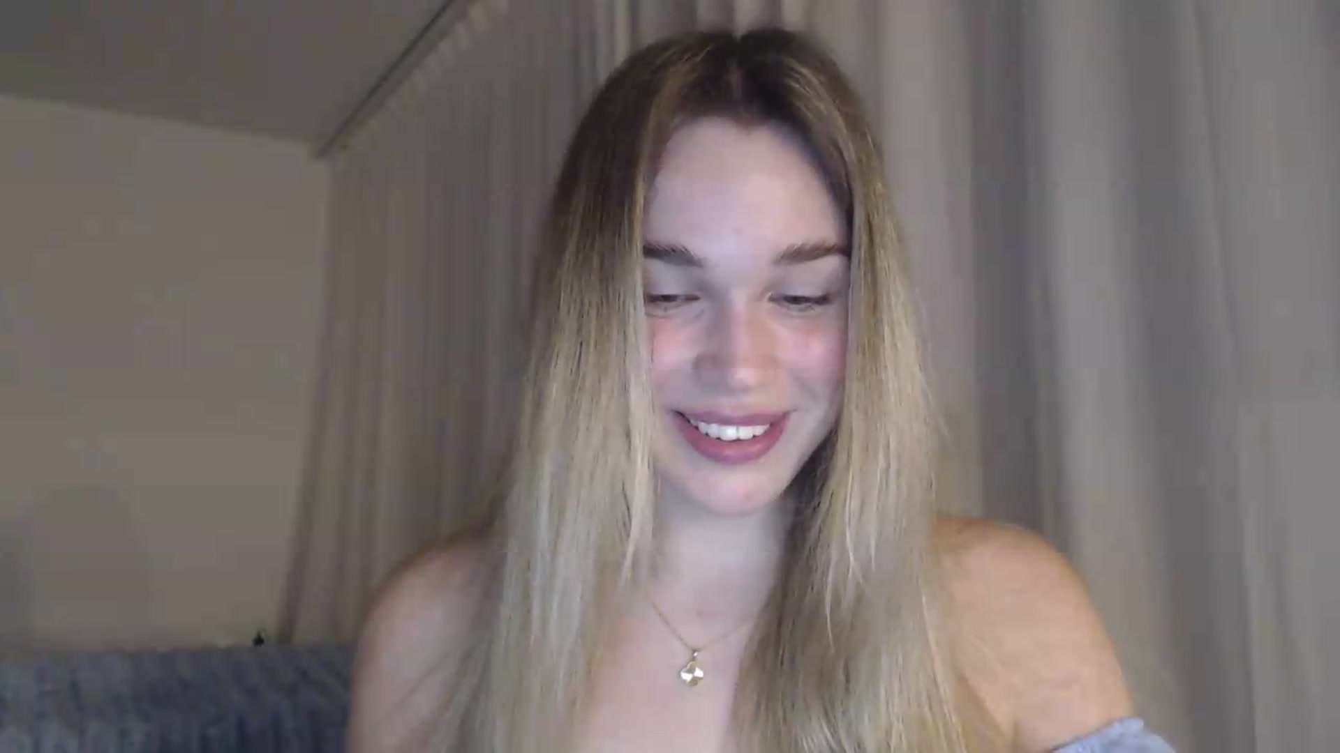 Gallery image thumbnail from Ooh_Cassie's myfreecams stream on, 06/15/2026, 20:07 image 10 of 20