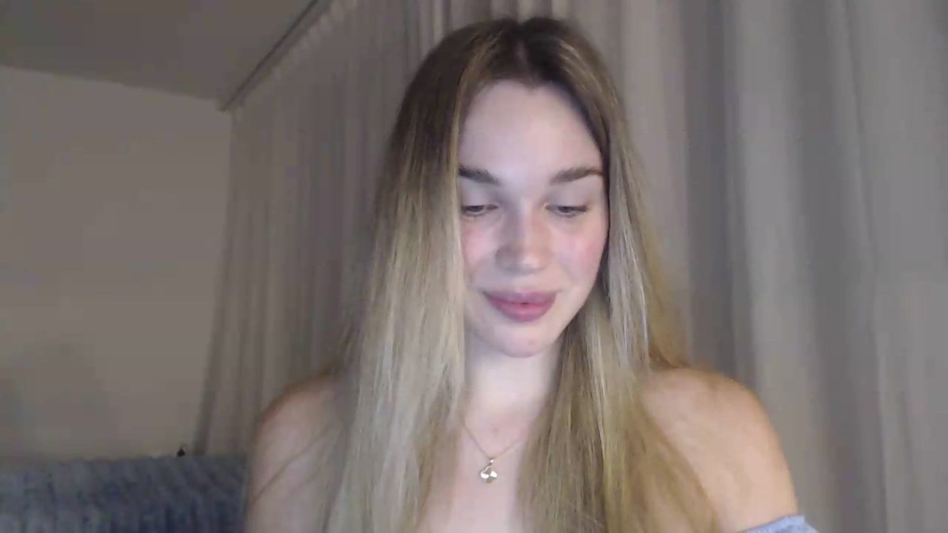 Gallery image thumbnail from Ooh_Cassie's myfreecams stream on, 06/15/2026, 20:07 image 4 of 20