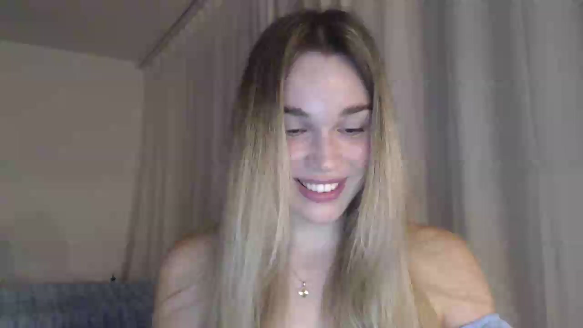 Gallery image thumbnail from Ooh_Cassie's myfreecams stream on, 06/15/2026, 20:07 image 9 of 20