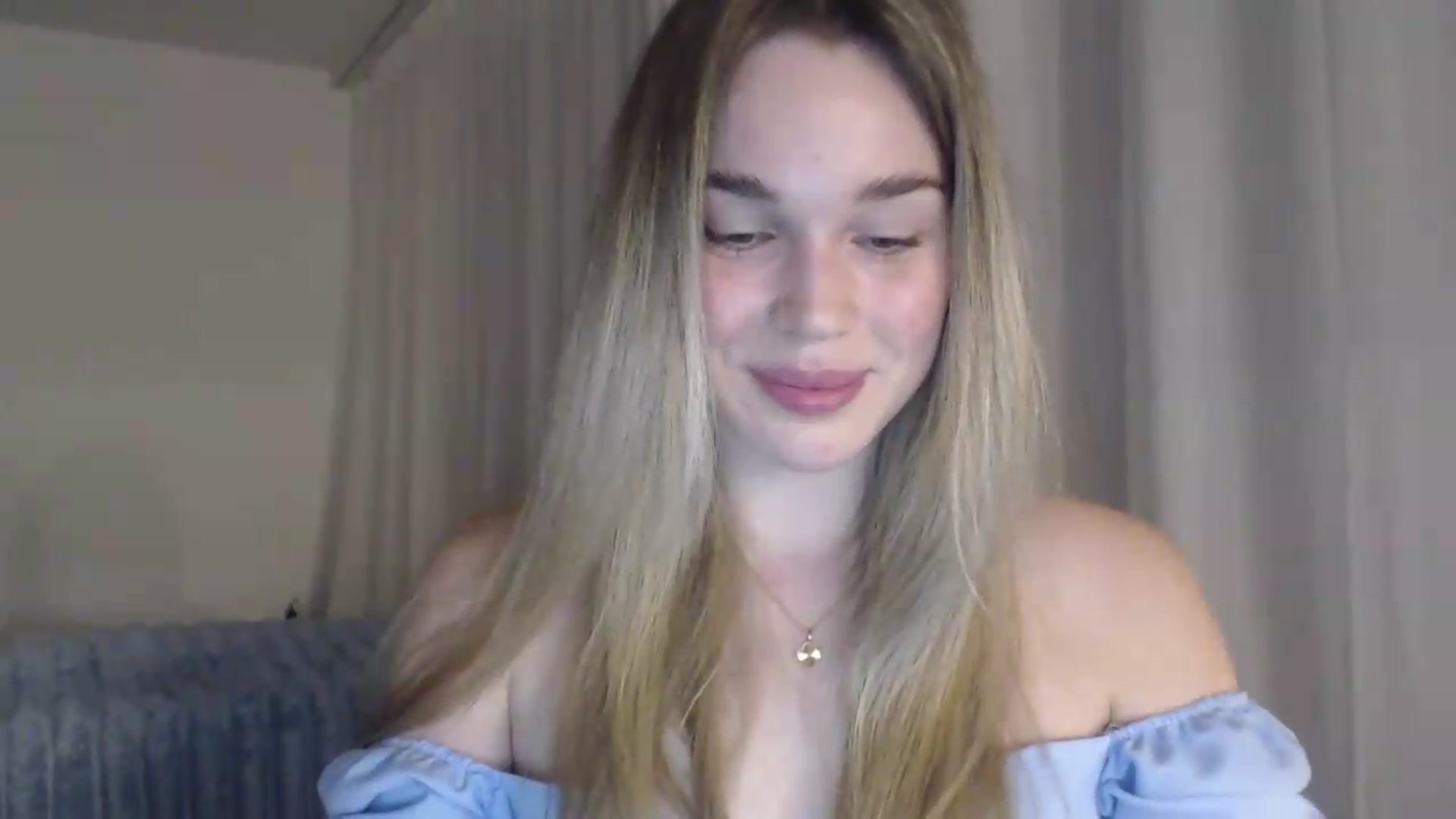 Gallery image thumbnail from Ooh_Cassie's myfreecams stream on, 06/15/2026, 20:07 image 14 of 20