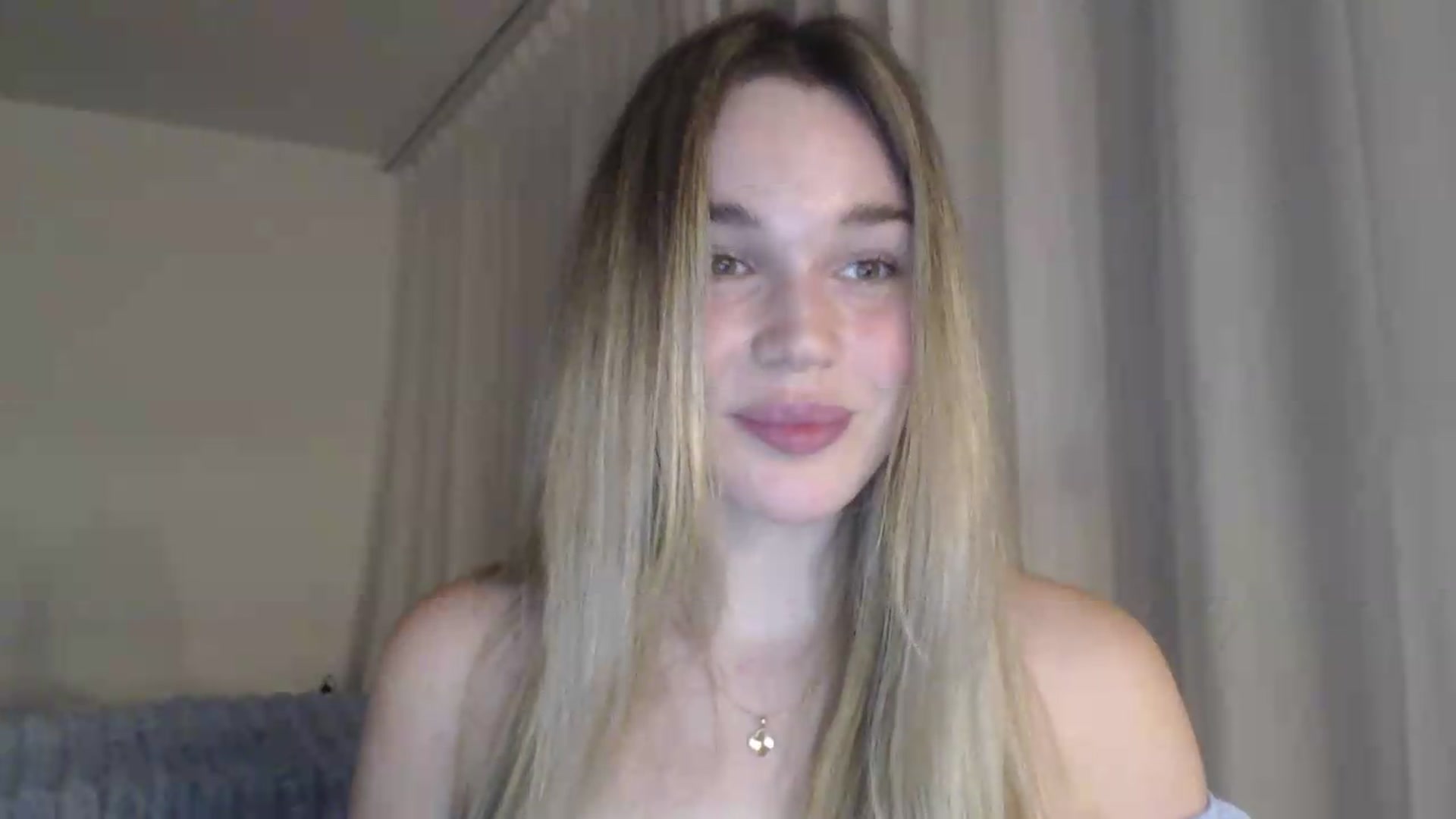Gallery image thumbnail from Ooh_Cassie's myfreecams stream on, 06/15/2026, 22:07 image 5 of 20