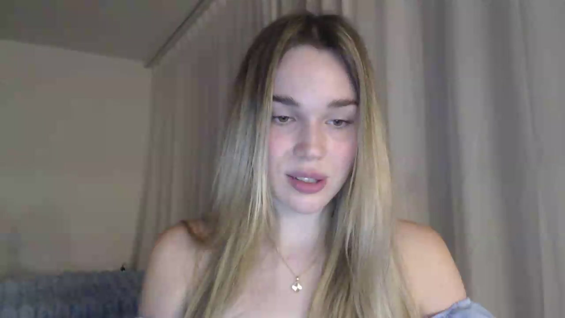 Gallery image thumbnail from Ooh_Cassie's myfreecams stream on, 06/15/2026, 22:07 image 4 of 20