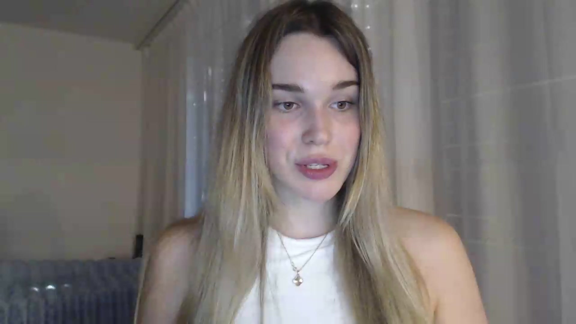Gallery image thumbnail from Ooh_Cassie's myfreecams stream on, 06/23/2026, 18:18 image 14 of 20