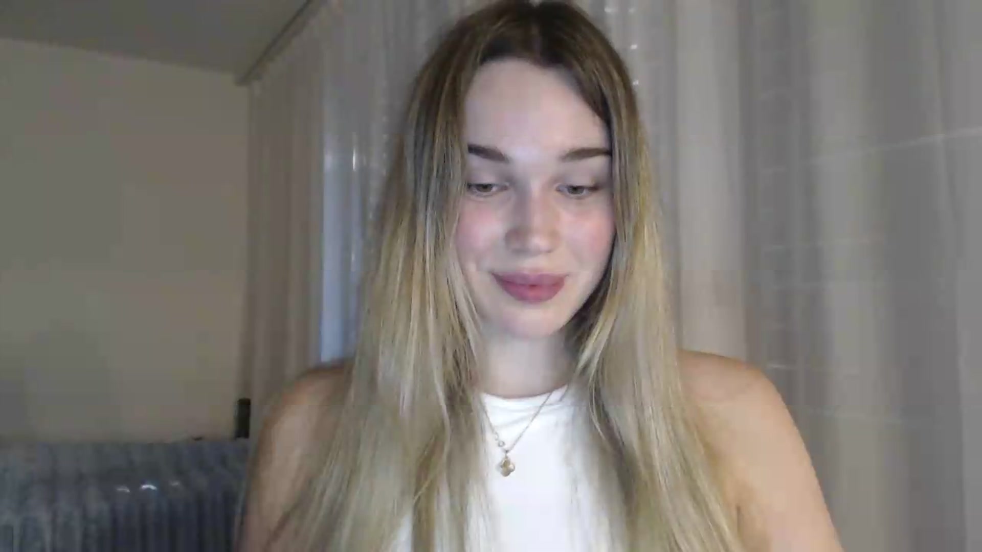 Gallery image thumbnail from Ooh_Cassie's myfreecams stream on, 06/23/2026, 18:18 image 10 of 20
