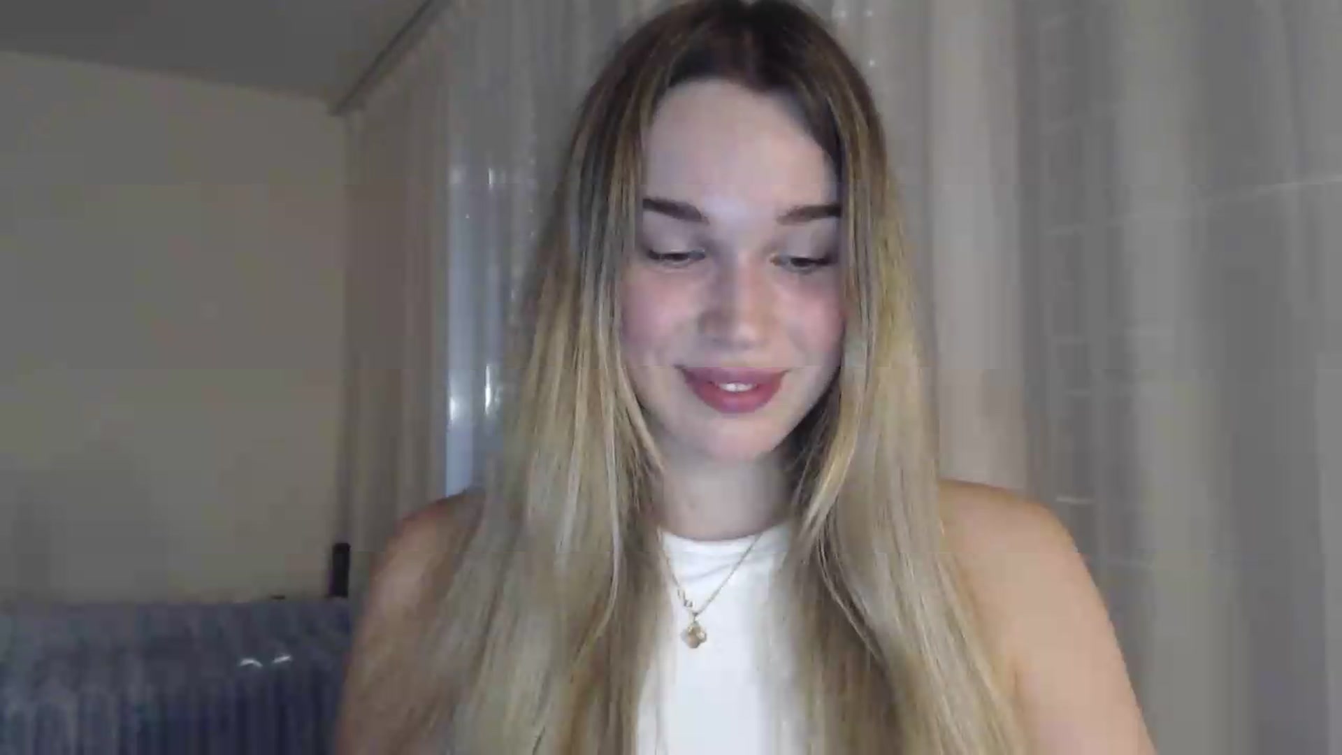 Gallery image thumbnail from Ooh_Cassie's myfreecams stream on, 06/23/2026, 18:18 image 7 of 20