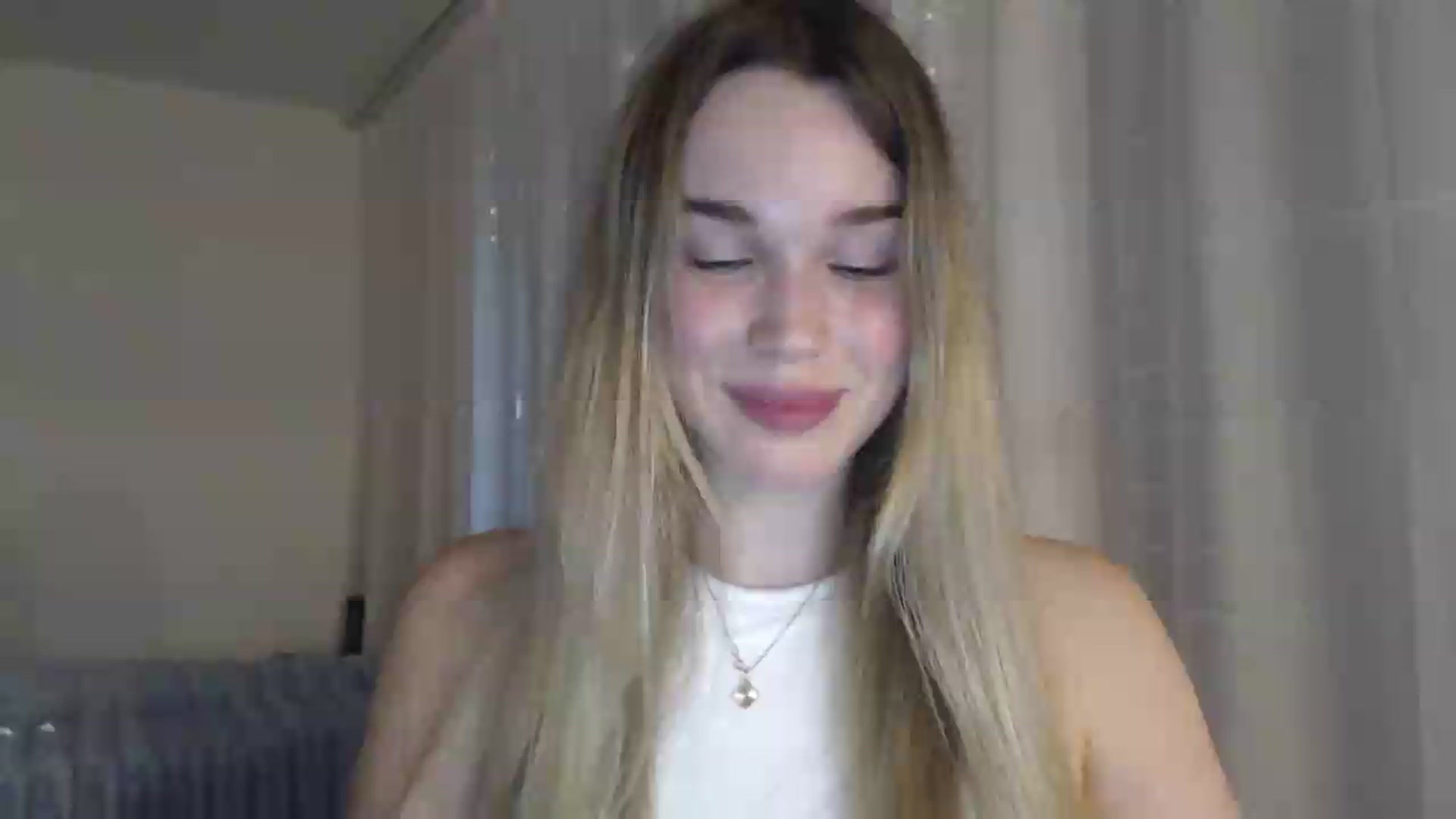 Gallery image thumbnail from Ooh_Cassie's myfreecams stream on, 06/23/2026, 18:18 image 18 of 20