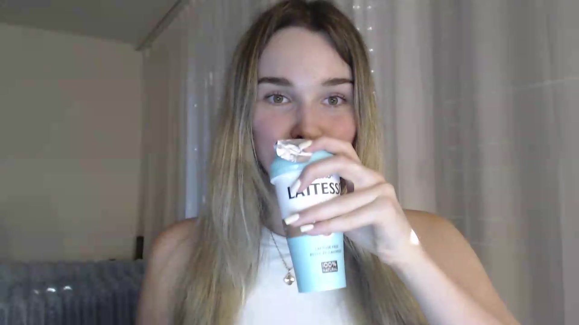 Gallery image thumbnail from Ooh_Cassie's myfreecams stream on, 06/23/2026, 18:18 image 13 of 20