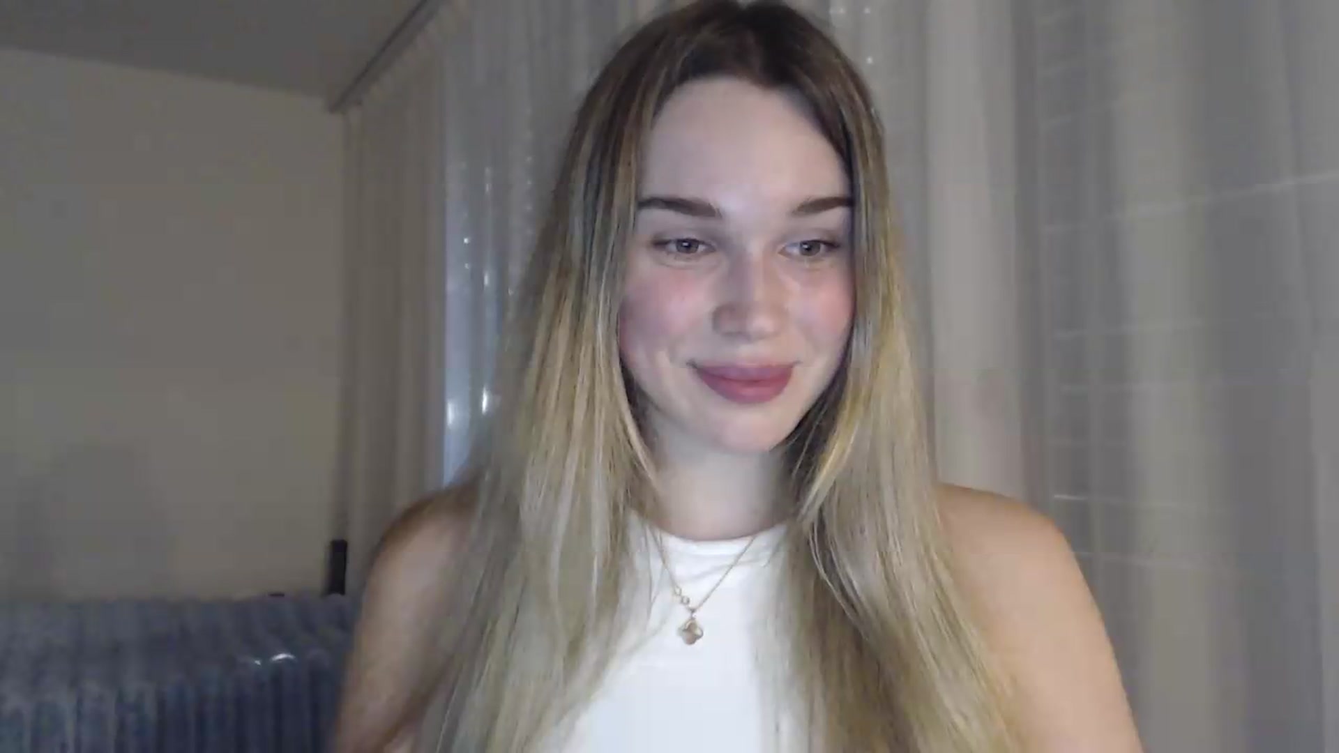 Gallery image thumbnail from Ooh_Cassie's myfreecams stream on, 06/23/2026, 18:18 image 6 of 20