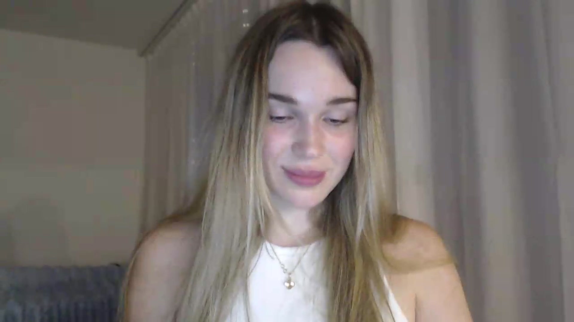 Gallery image thumbnail from Ooh_Cassie's myfreecams stream on, 06/23/2026, 19:00 image 6 of 20