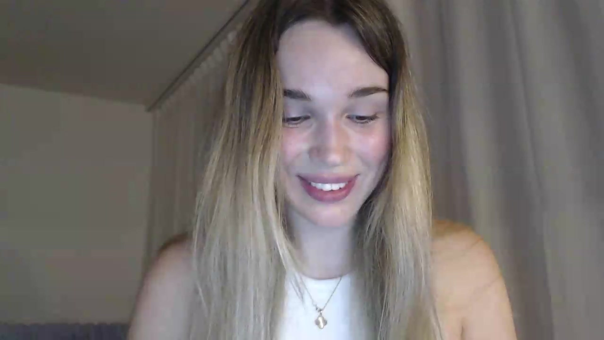 Gallery image thumbnail from Ooh_Cassie's myfreecams stream on, 06/23/2026, 20:16 image 9 of 20