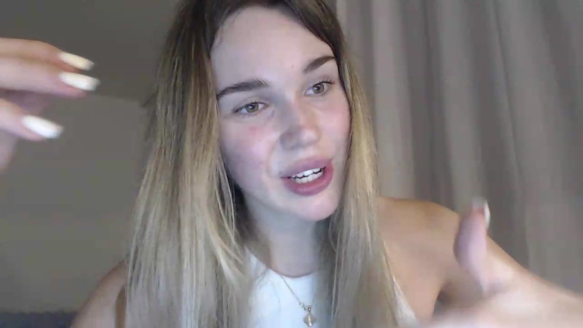 Gallery image thumbnail from Ooh_Cassie's myfreecams stream on, 06/23/2026, 20:16 image 20 of 20