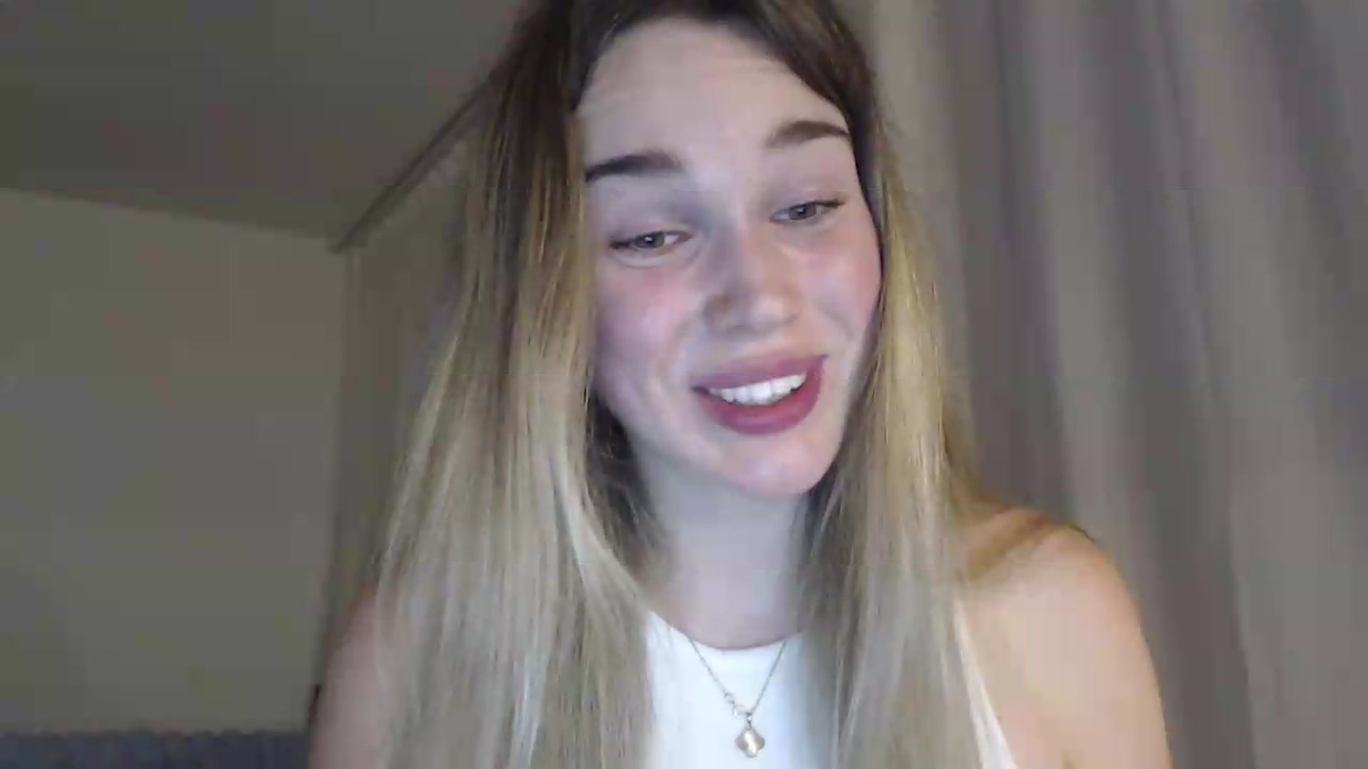 Gallery image thumbnail from Ooh_Cassie's myfreecams stream on, 06/23/2026, 20:16 image 14 of 20