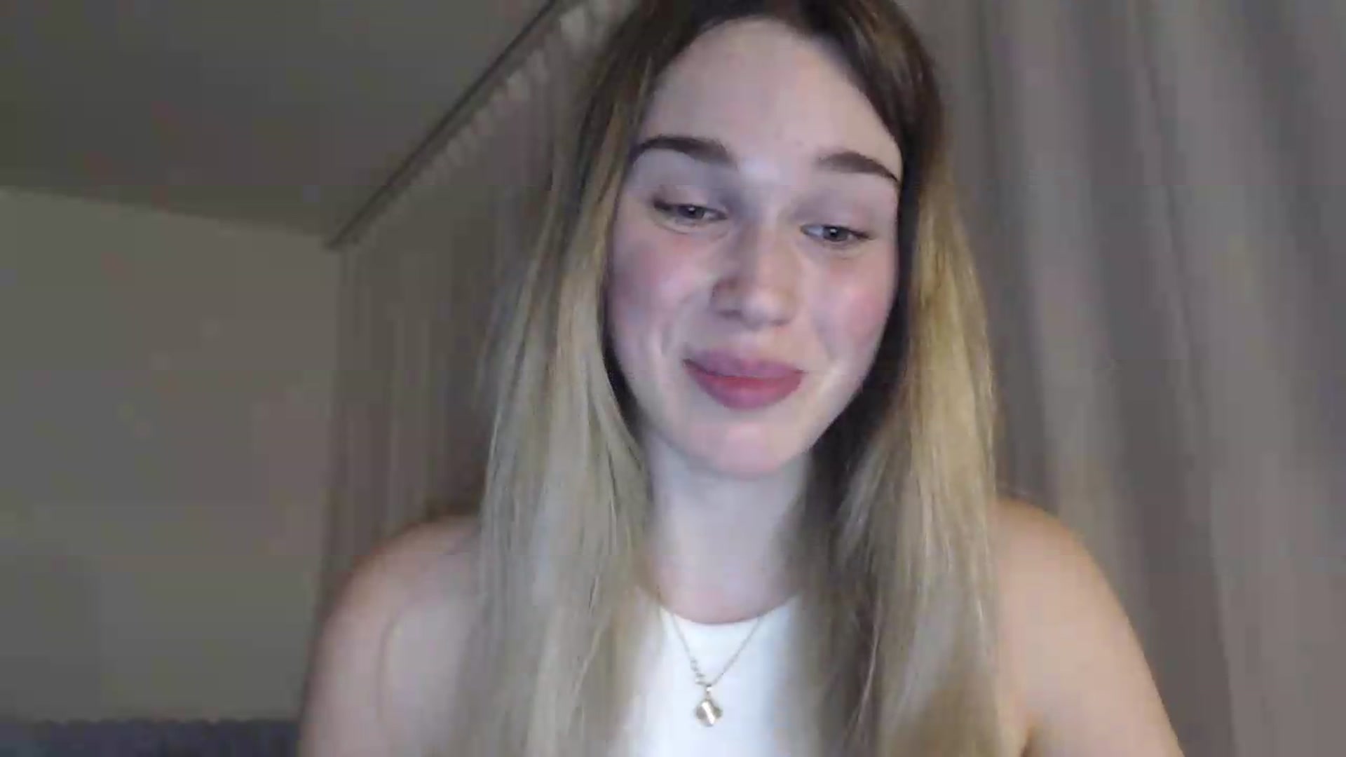 Gallery image thumbnail from Ooh_Cassie's myfreecams stream on, 06/23/2026, 20:16 image 5 of 20