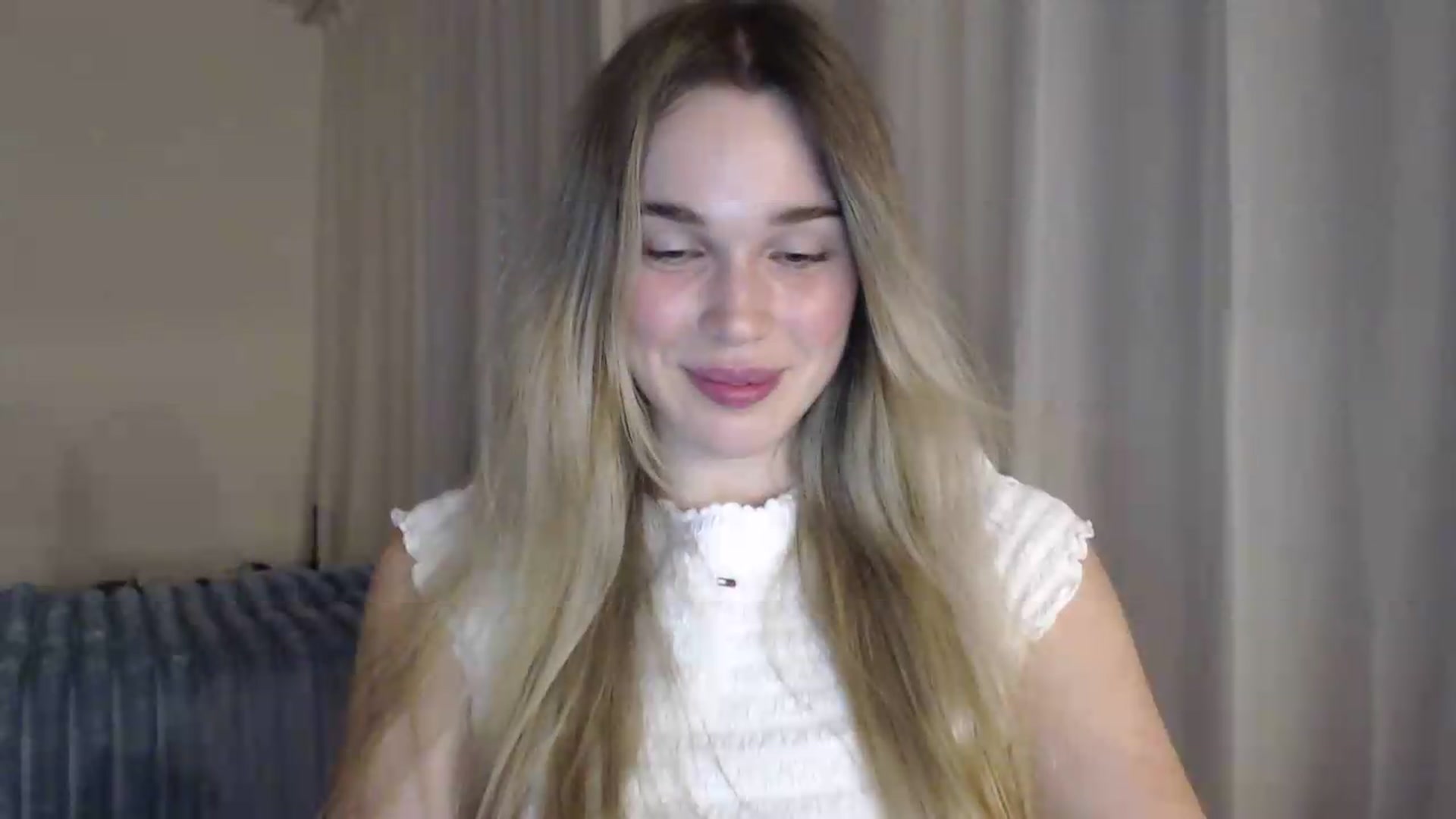 Gallery image thumbnail from Ooh_Cassie's myfreecams stream on, 06/24/2026, 19:27 image 10 of 20