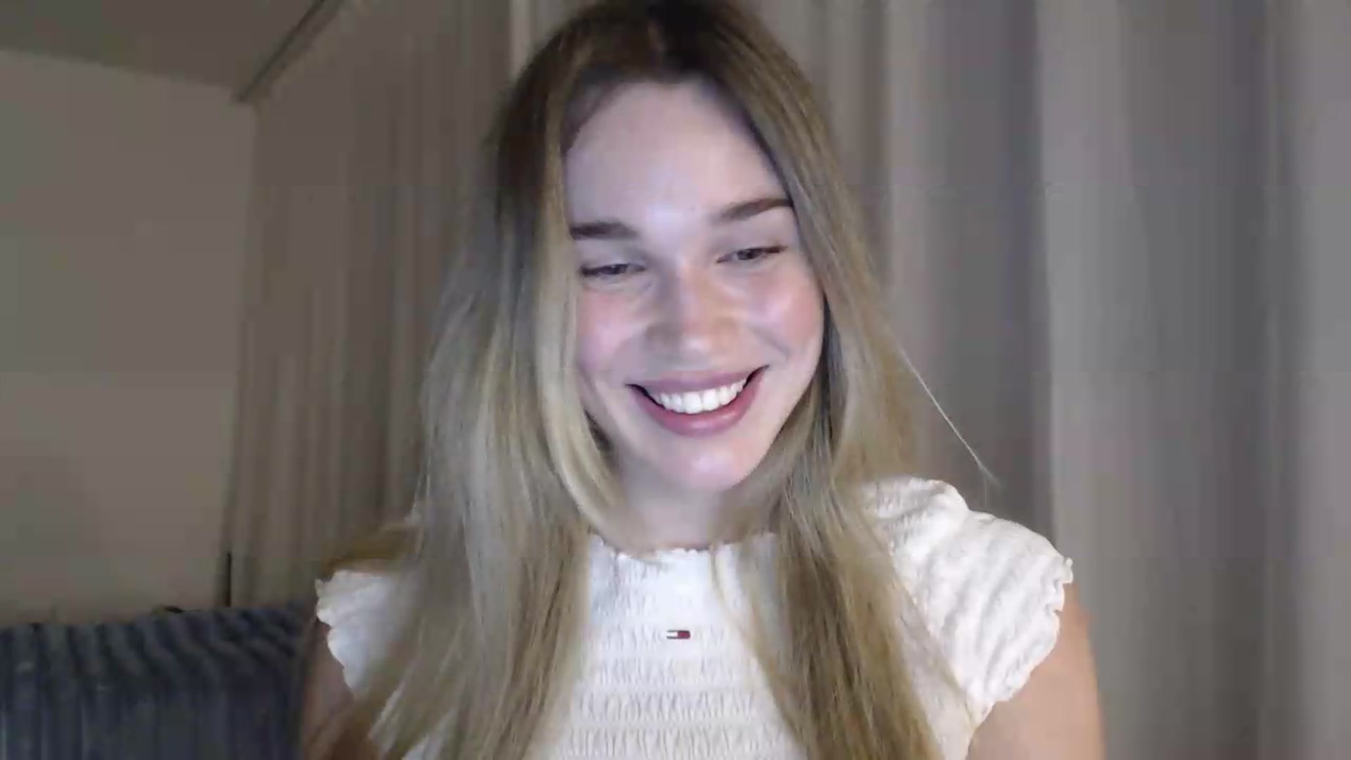 Gallery image thumbnail from Ooh_Cassie's myfreecams stream on, 06/24/2026, 19:52 image 20 of 20