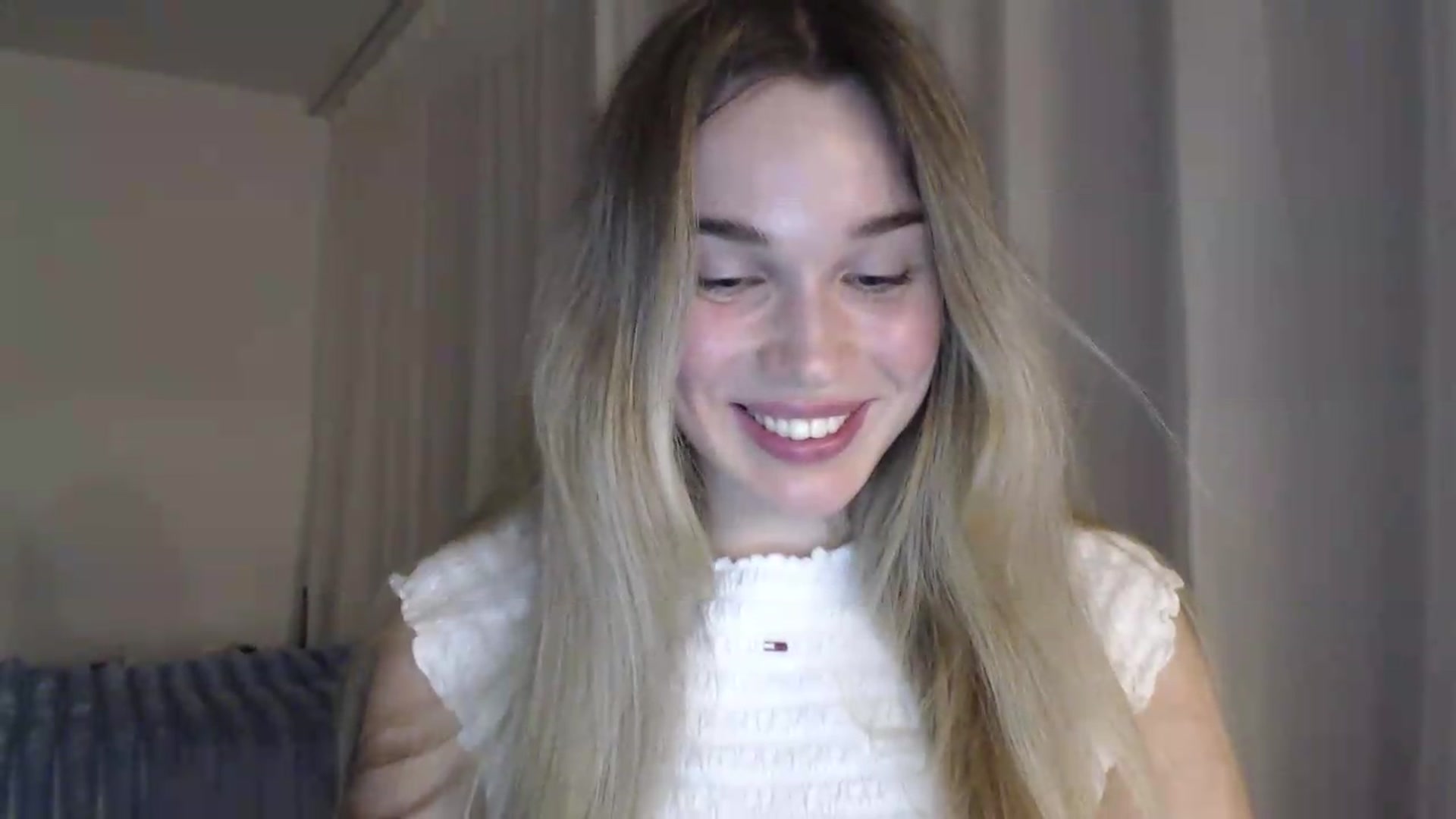 Gallery image thumbnail from Ooh_Cassie's myfreecams stream on, 06/24/2026, 19:52 image 10 of 20