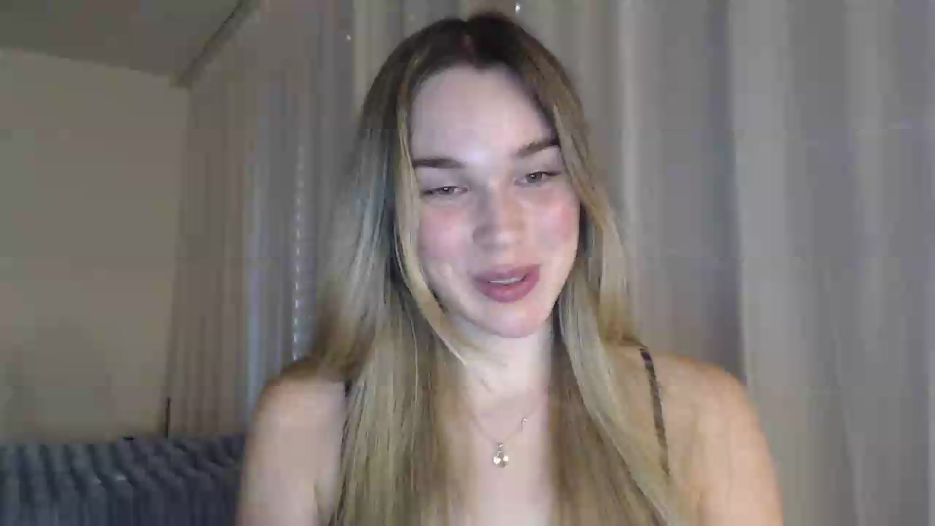 Gallery image thumbnail from Ooh_Cassie's myfreecams stream on, 06/25/2026, 18:25 image 19 of 20