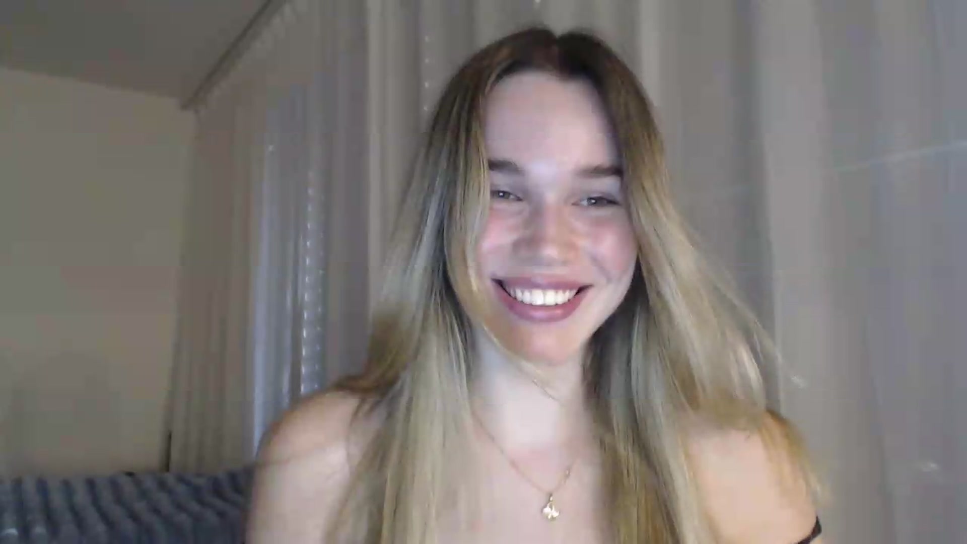 Gallery image thumbnail from Ooh_Cassie's myfreecams stream on, 06/25/2026, 18:25 image 6 of 20