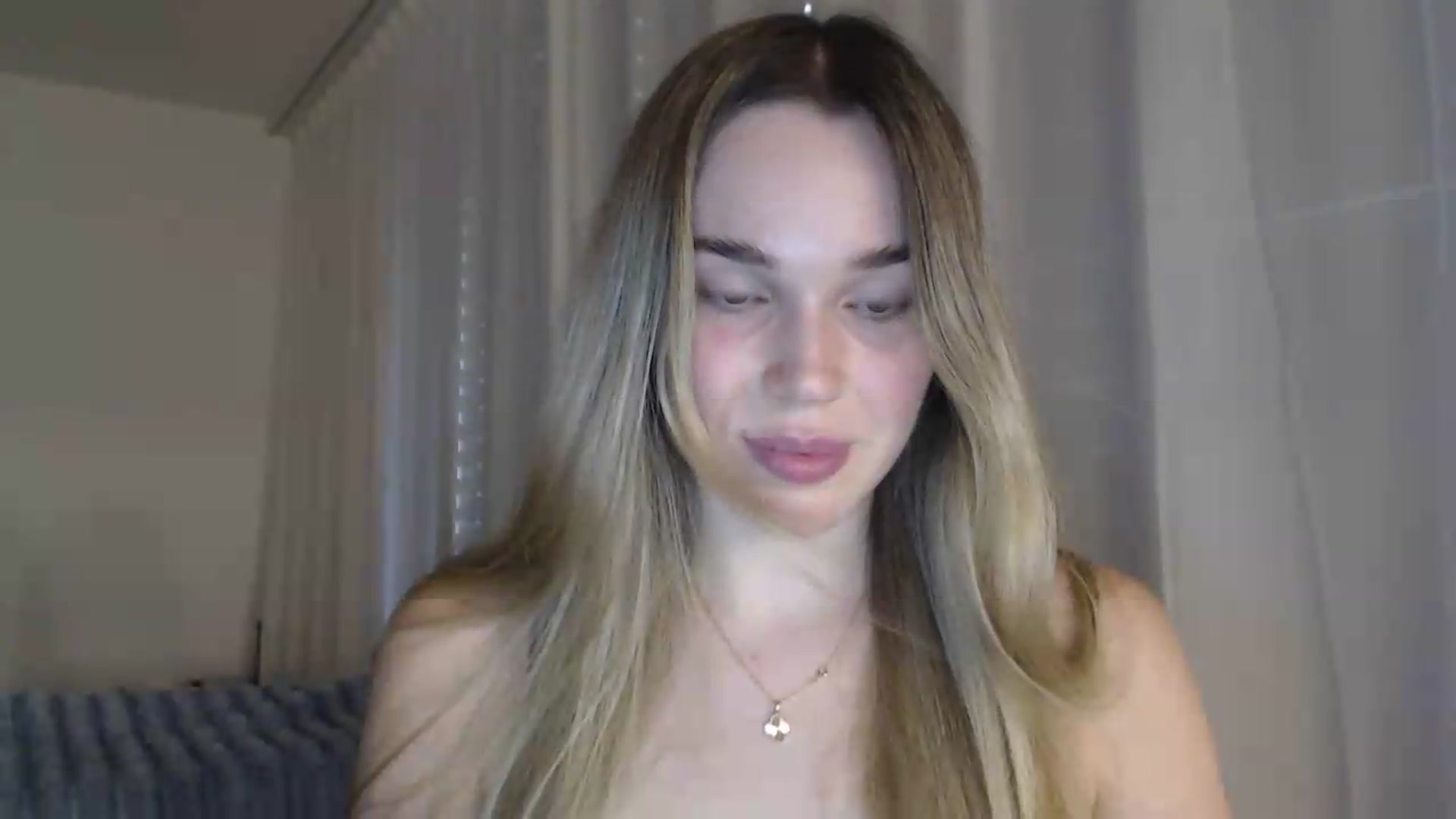 Gallery image thumbnail from Ooh_Cassie's myfreecams stream on, 06/25/2026, 18:25 image 17 of 20