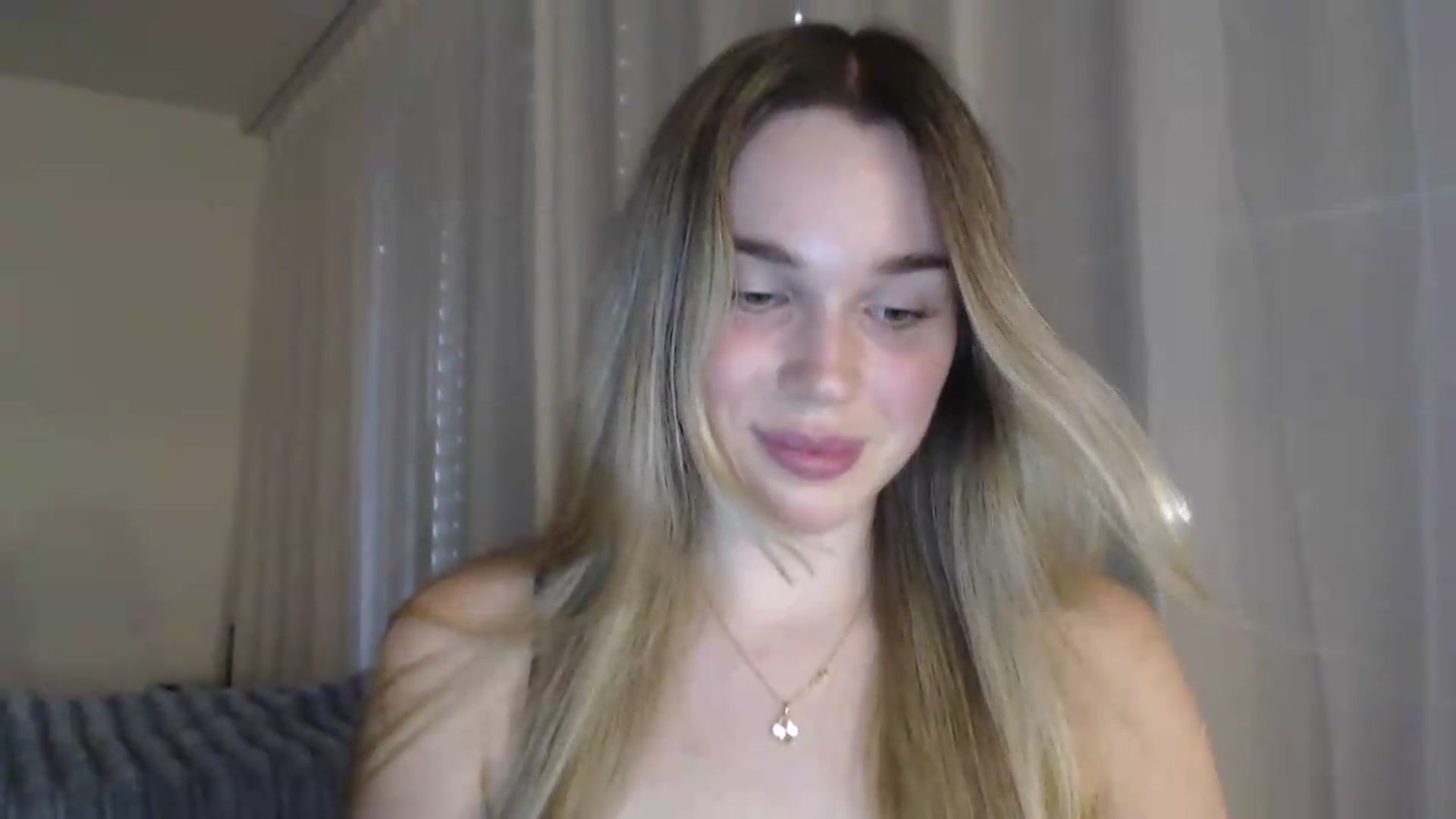 Gallery image thumbnail from Ooh_Cassie's myfreecams stream on, 06/25/2026, 18:25 image 11 of 20