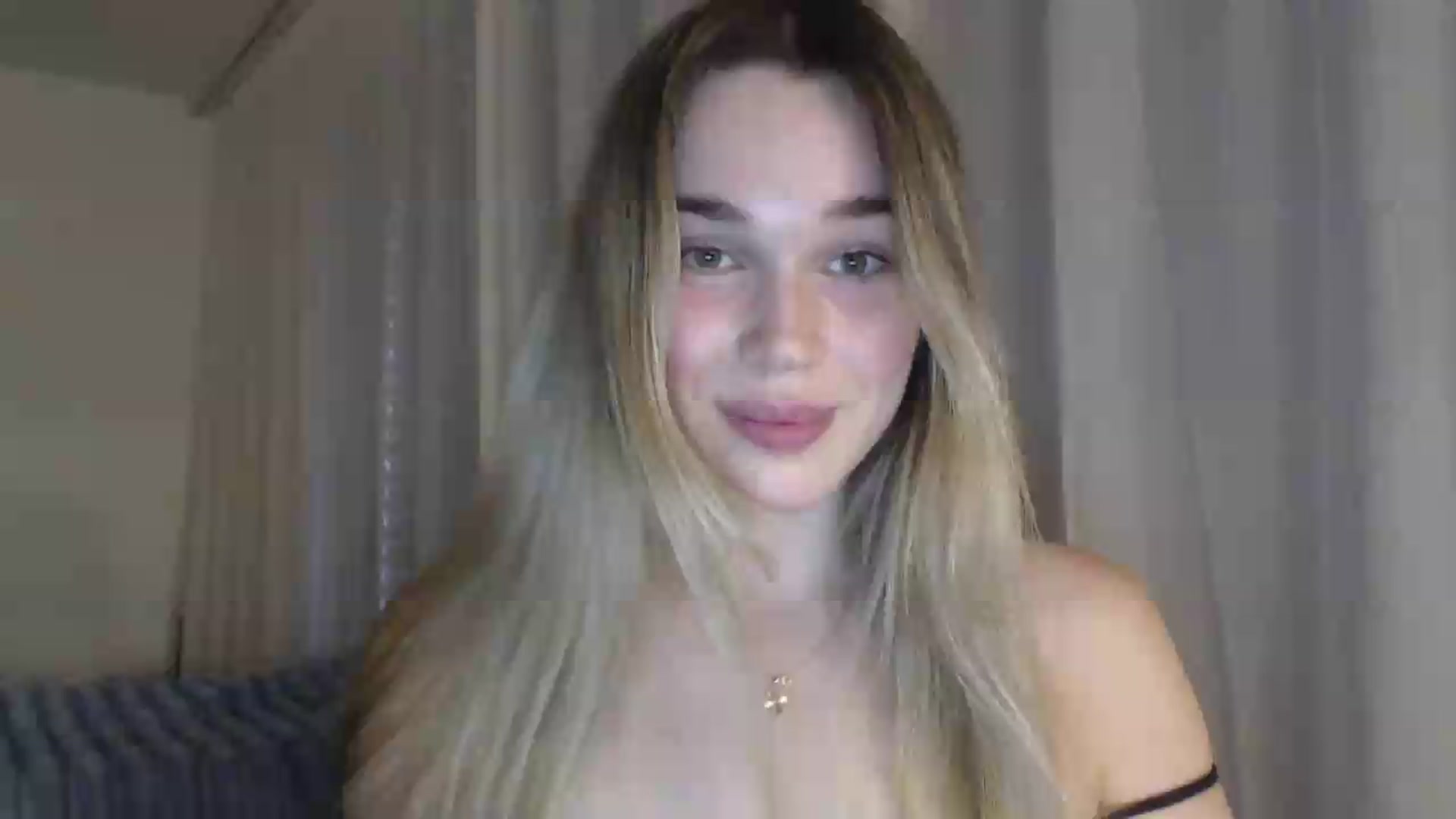 Gallery image thumbnail from Ooh_Cassie's myfreecams stream on, 06/25/2026, 18:58 image 9 of 20