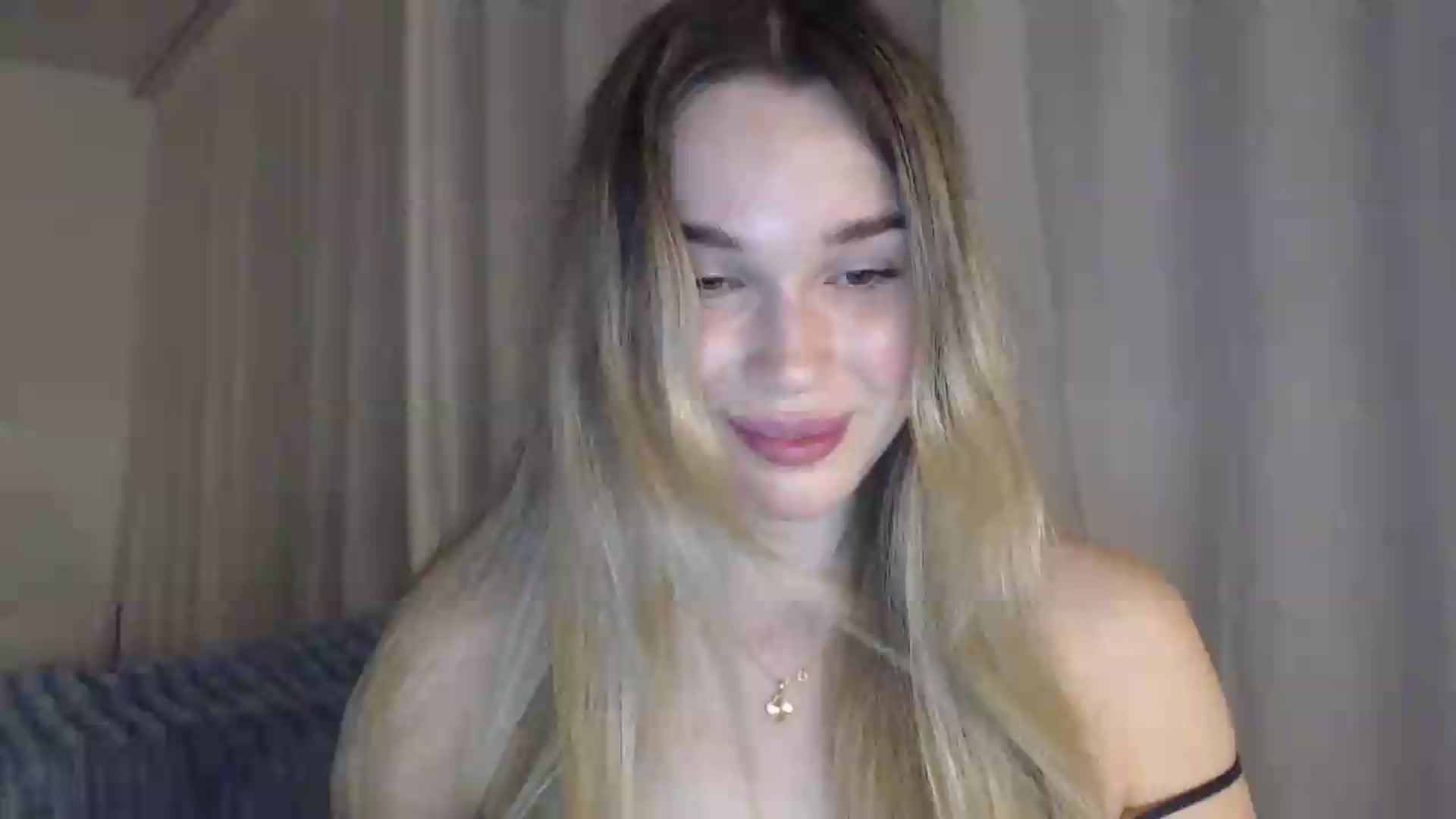 Gallery image thumbnail from Ooh_Cassie's myfreecams stream on, 06/25/2026, 20:41 image 12 of 20