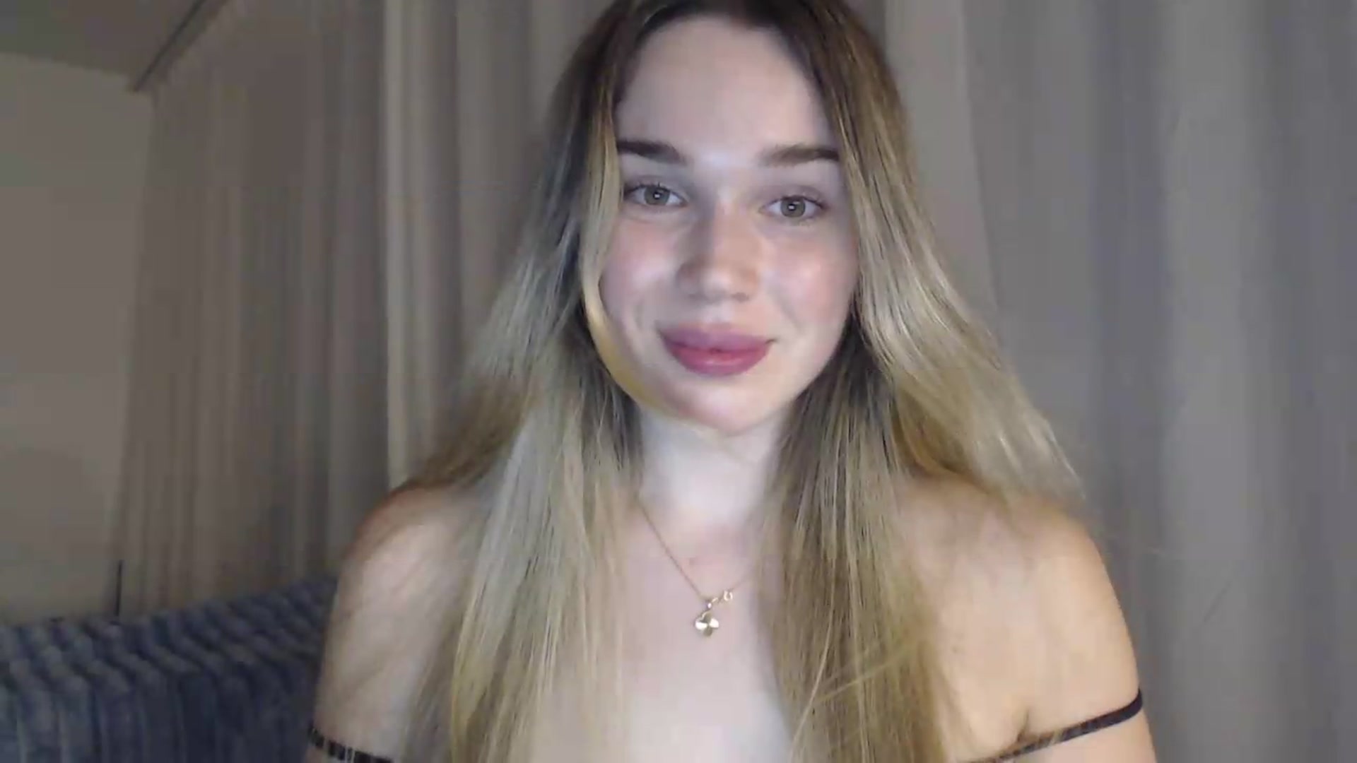 Gallery image thumbnail from Ooh_Cassie's myfreecams stream on, 06/25/2026, 20:41 image 5 of 20