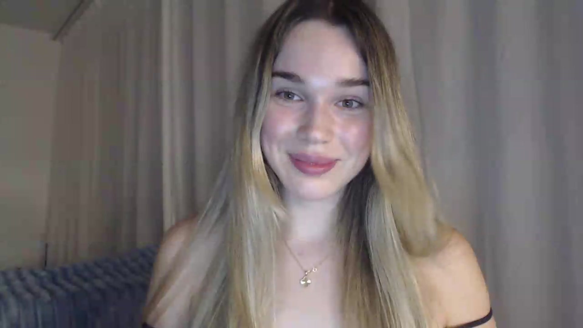 Gallery image thumbnail from Ooh_Cassie's myfreecams stream on, 06/25/2026, 20:41 image 17 of 20