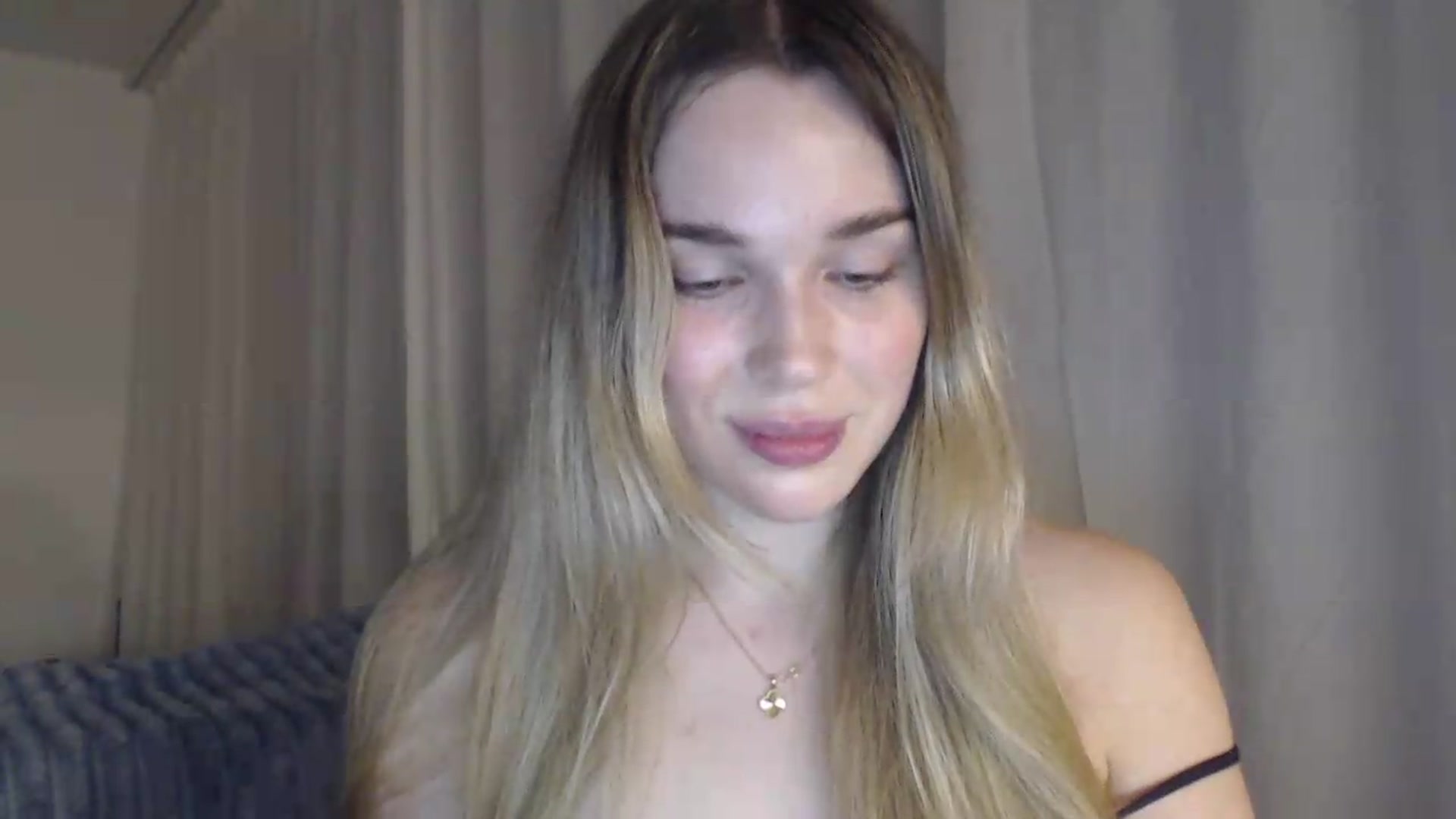 Gallery image thumbnail from Ooh_Cassie's myfreecams stream on, 06/25/2026, 20:41 image 11 of 20