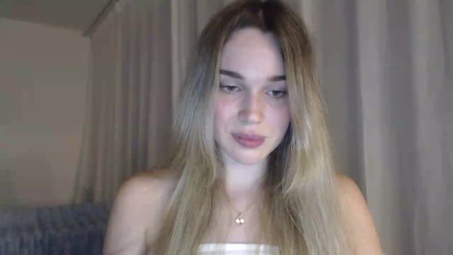 Gallery image thumbnail from Ooh_Cassie's myfreecams stream on, 06/26/2026, 19:59 image 11 of 20