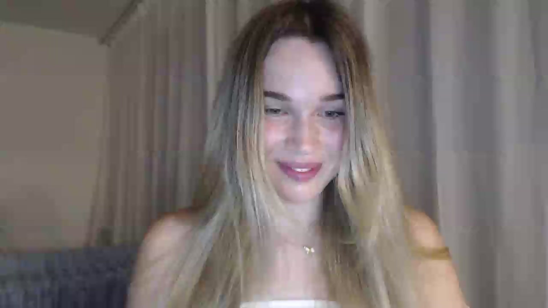 Gallery image thumbnail from Ooh_Cassie's myfreecams stream on, 06/26/2026, 19:59 image 5 of 20