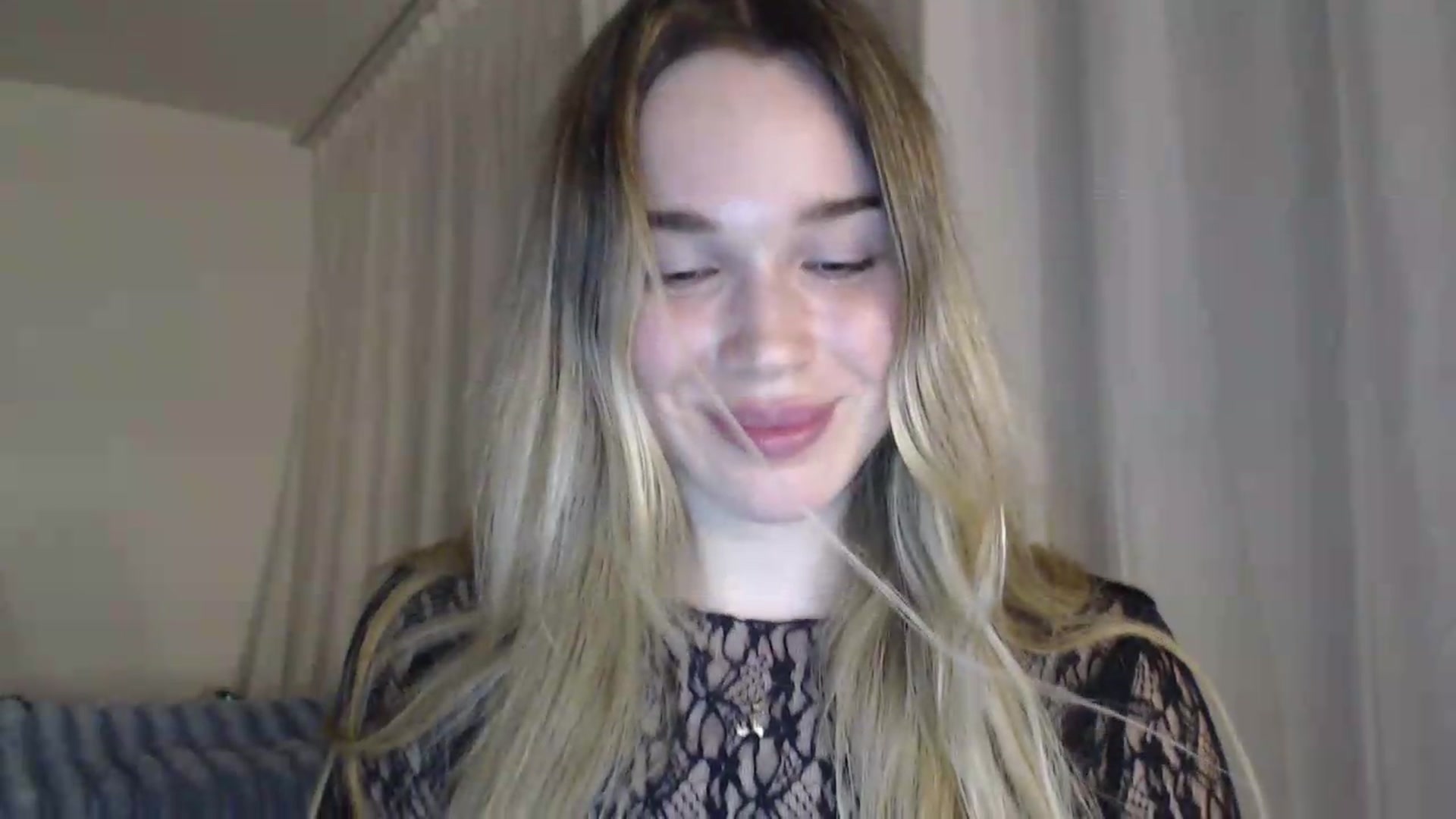 Gallery image thumbnail from Ooh_Cassie's myfreecams stream on, 06/28/2026, 21:04 image 15 of 20