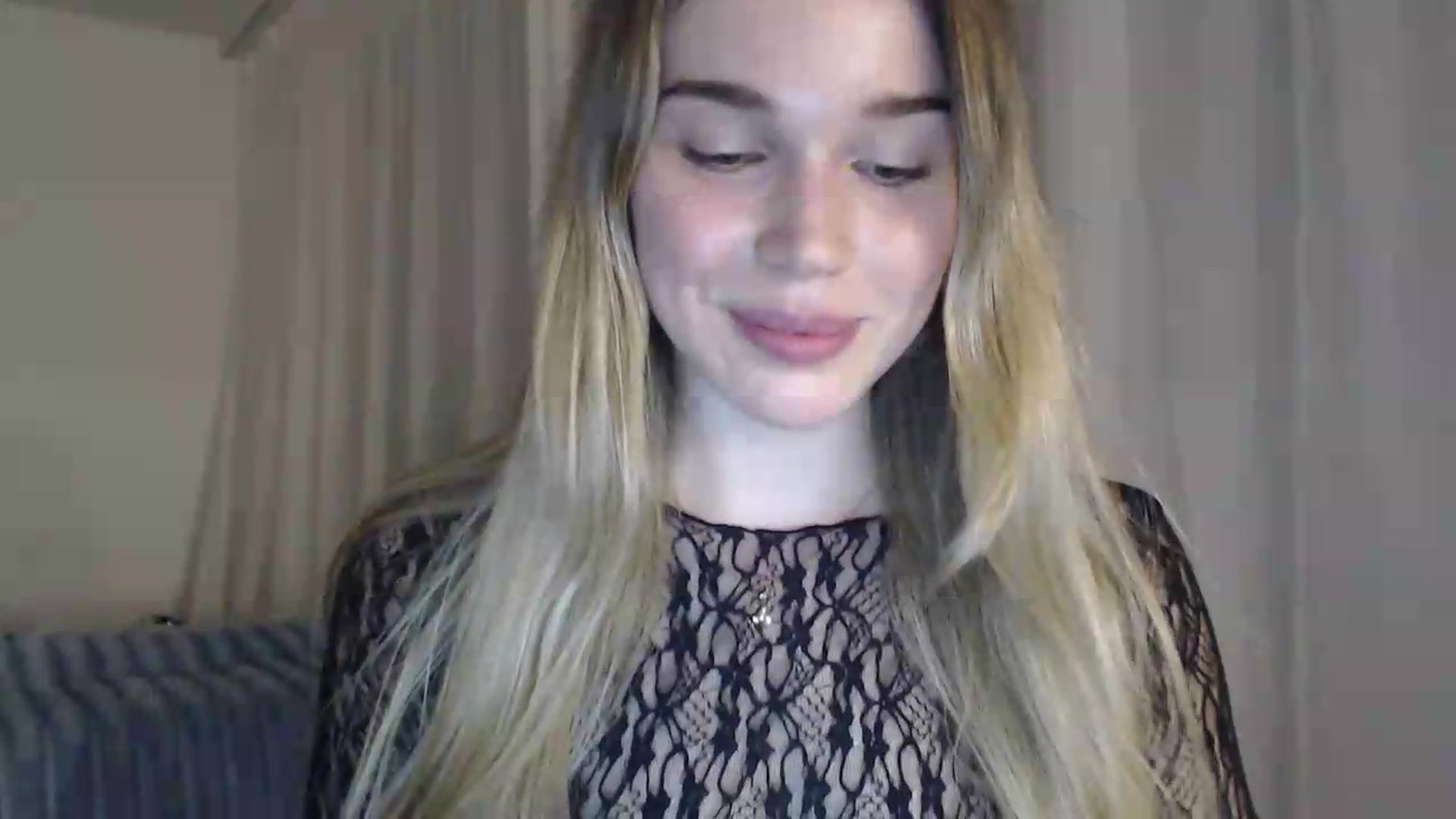 Gallery image thumbnail from Ooh_Cassie's myfreecams stream on, 06/28/2026, 21:04 image 7 of 20