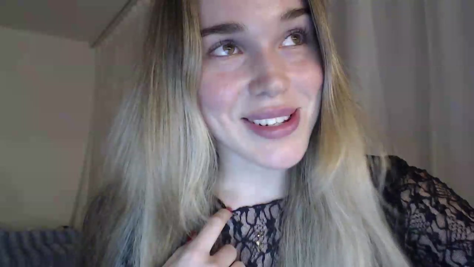 Gallery image thumbnail from Ooh_Cassie's myfreecams stream on, 06/28/2026, 21:04 image 17 of 20