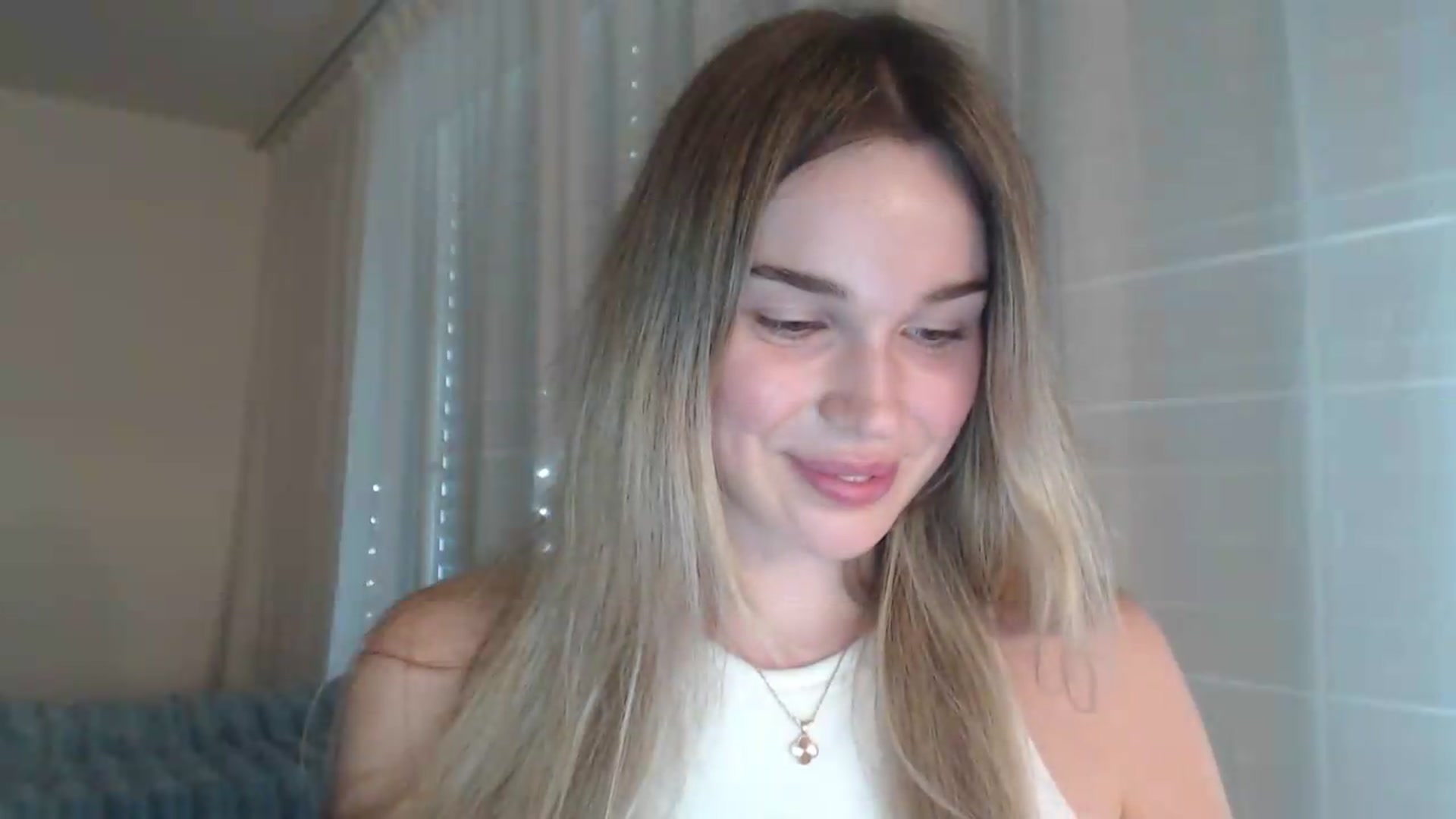 Gallery image thumbnail from Ooh_Cassie's myfreecams stream on, 06/29/2026, 16:22 image 7 of 20