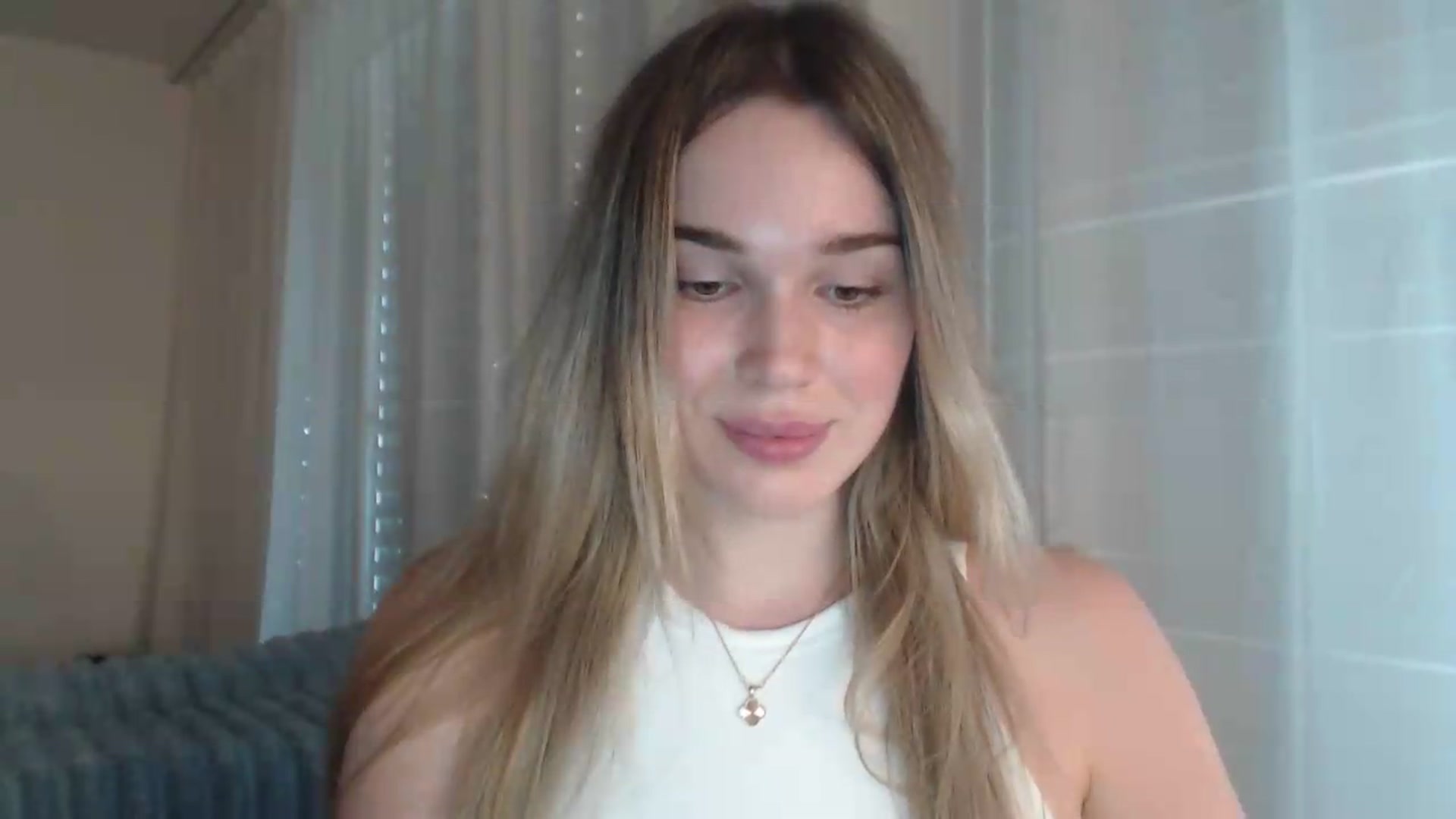 Gallery image thumbnail from Ooh_Cassie's myfreecams stream on, 06/29/2026, 16:22 image 19 of 20