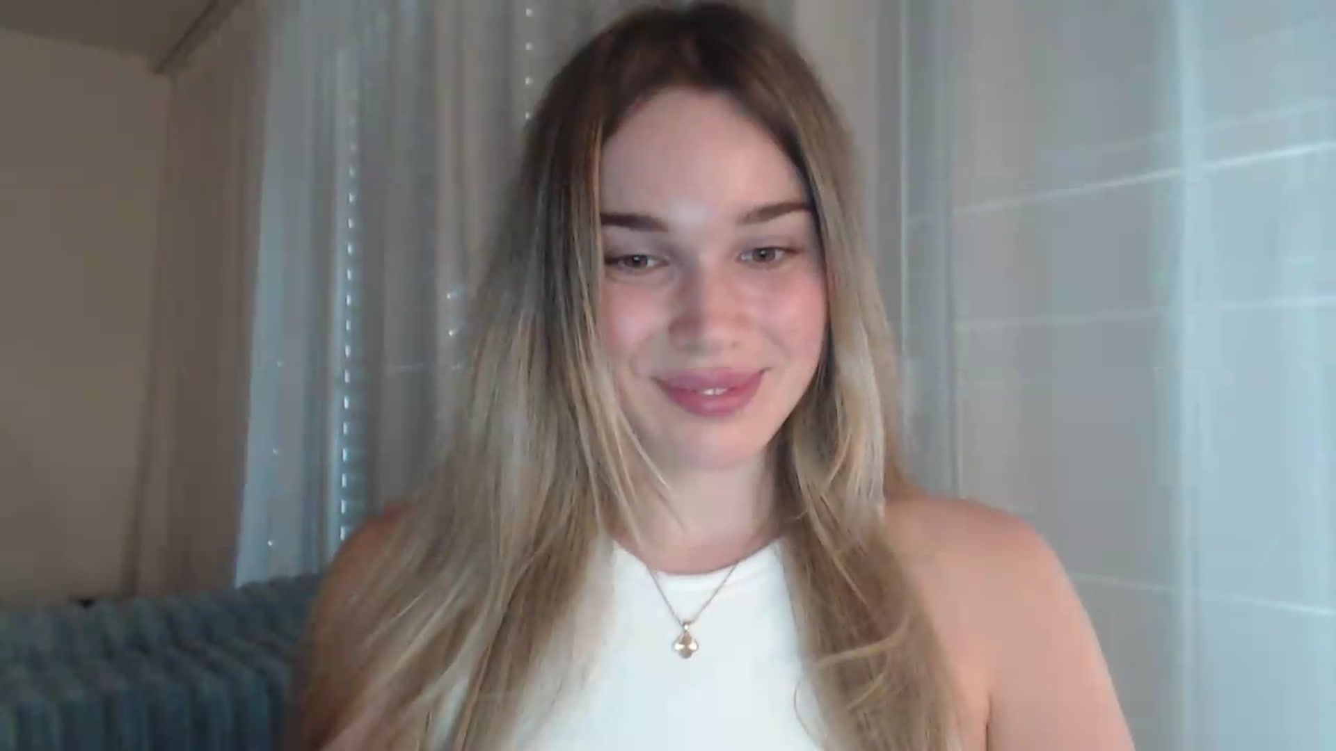 Gallery image thumbnail from Ooh_Cassie's myfreecams stream on, 06/29/2026, 16:22 image 20 of 20