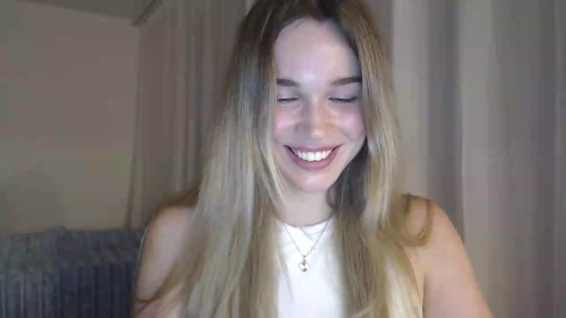 Gallery image thumbnail from Ooh_Cassie's myfreecams stream on, 06/29/2026, 20:19 image 4 of 20